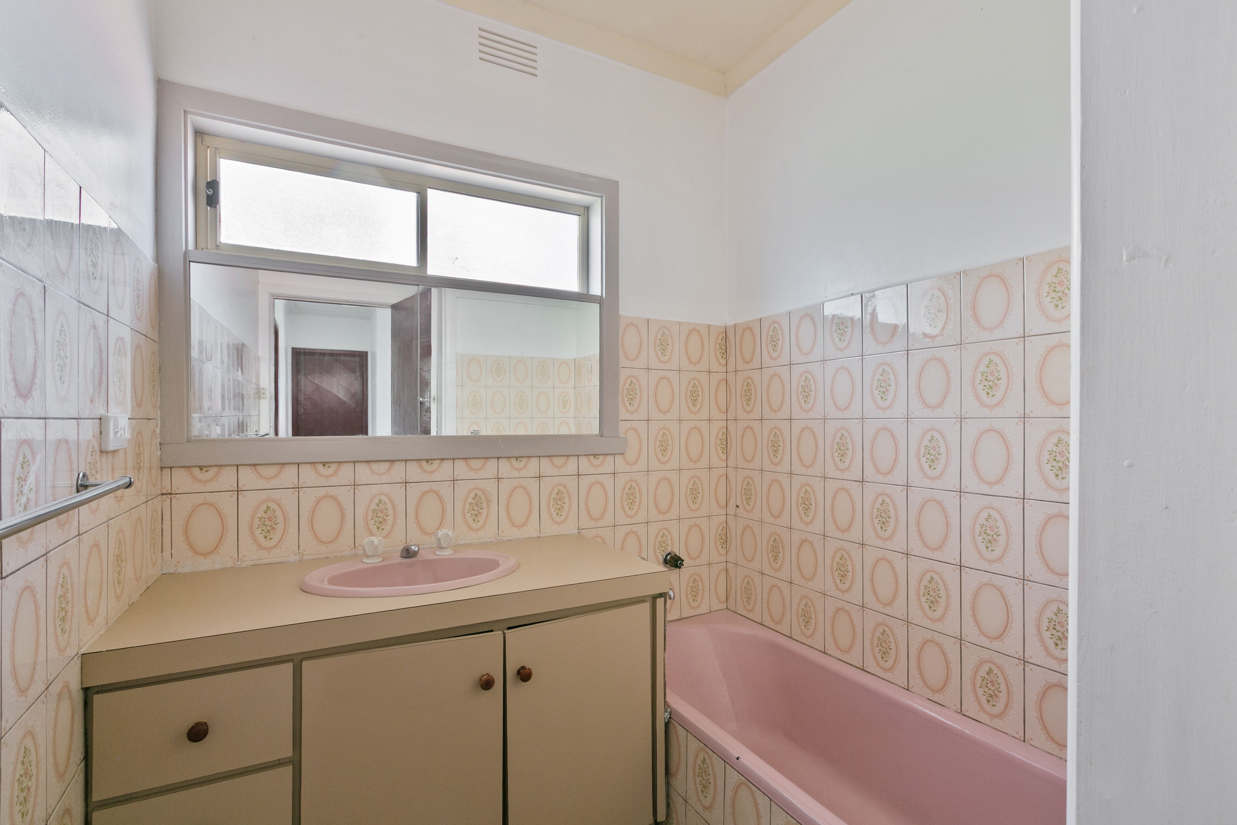 4 Waratah Street — photo 7 of 10