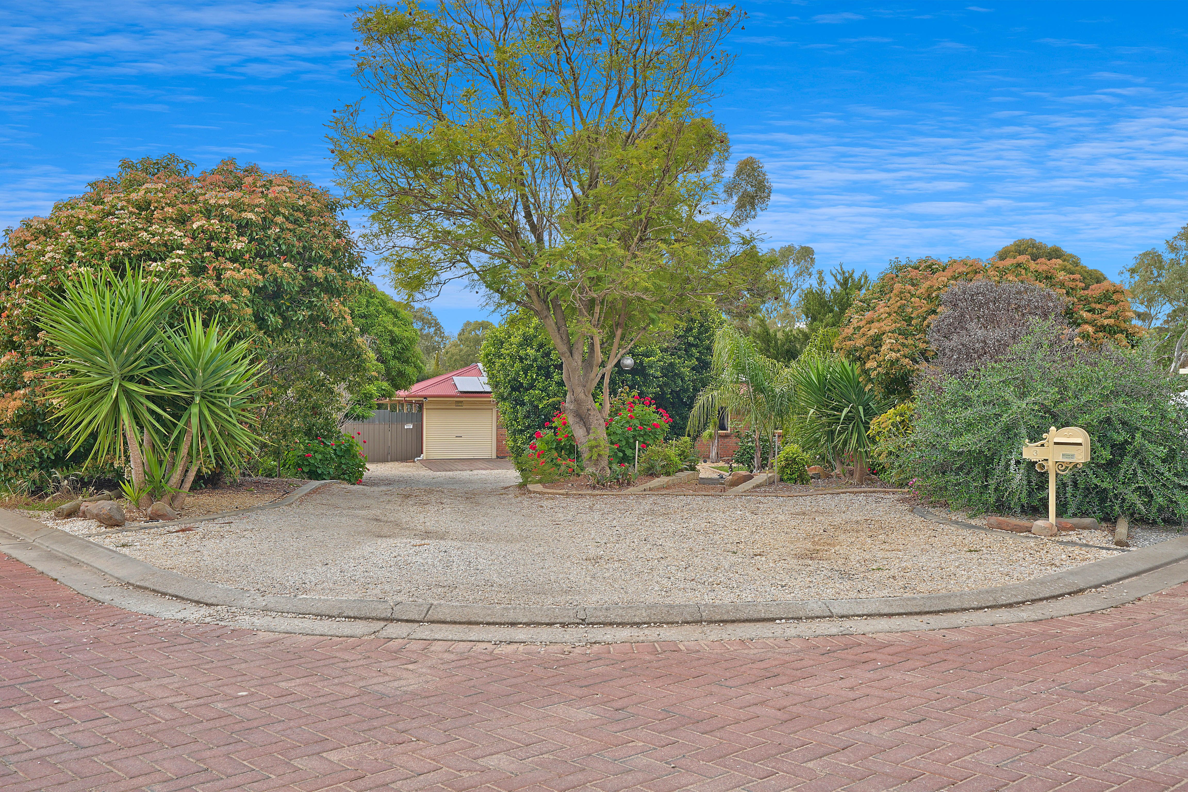 3 Rebbeck Court — photo 3 of 30