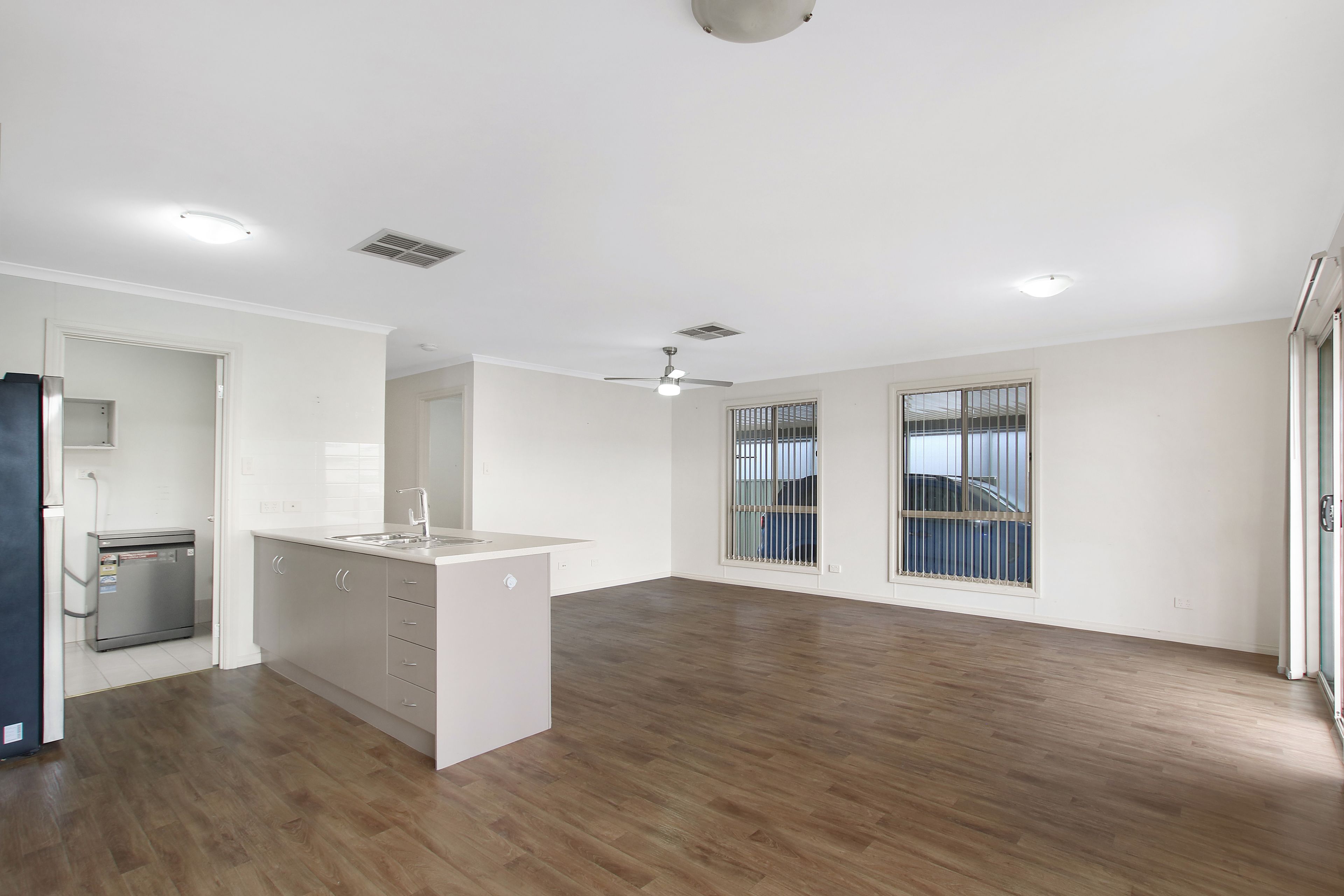 Unit 12/49 Peake Terrace — photo 5 of 24