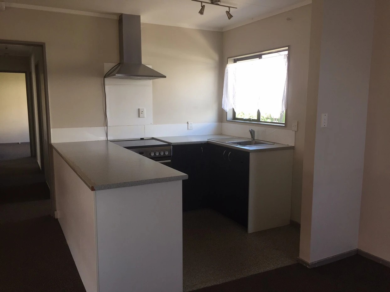99 Maplesden Drive, Clendon Park, Manukau City