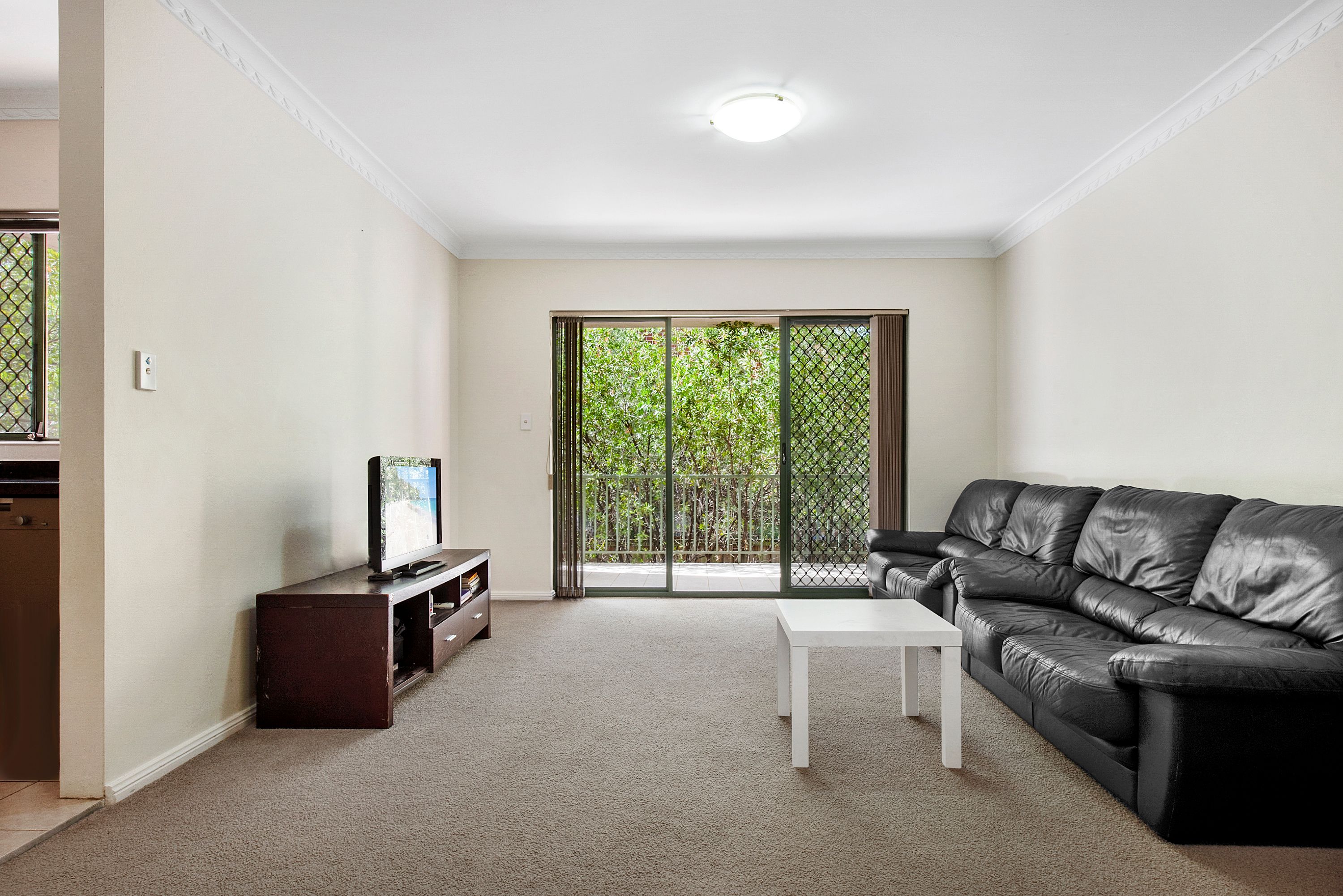 2/4-6 Bellbrook Avenue, Hornsby, NSW 2077