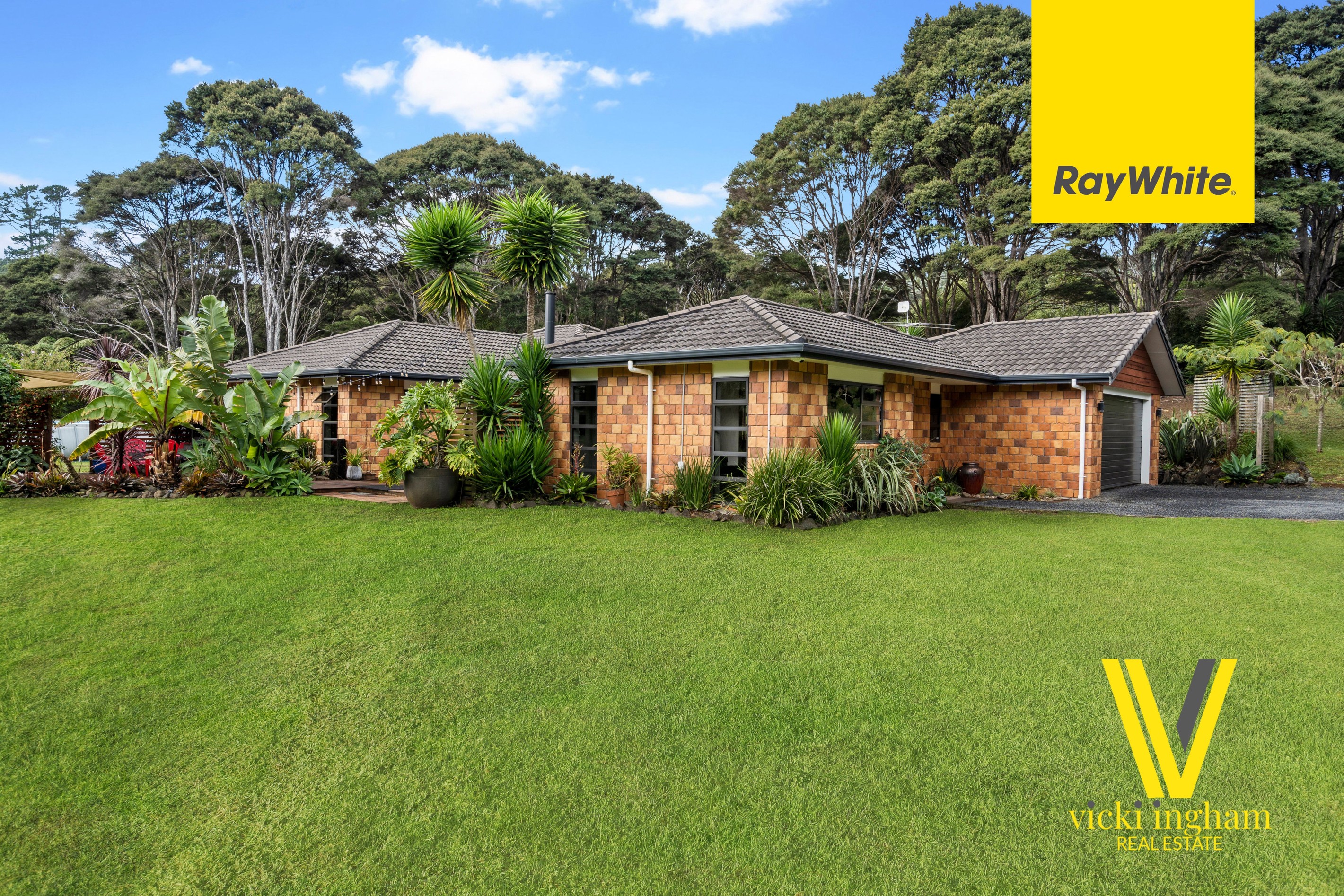 35 Cochran Road, Oratia, Waitakere City