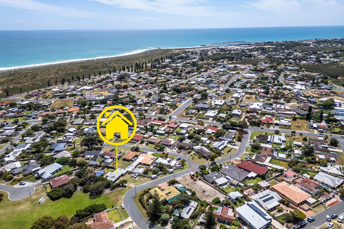 18 Leichhardt Drive, Two Rocks, WA 6037