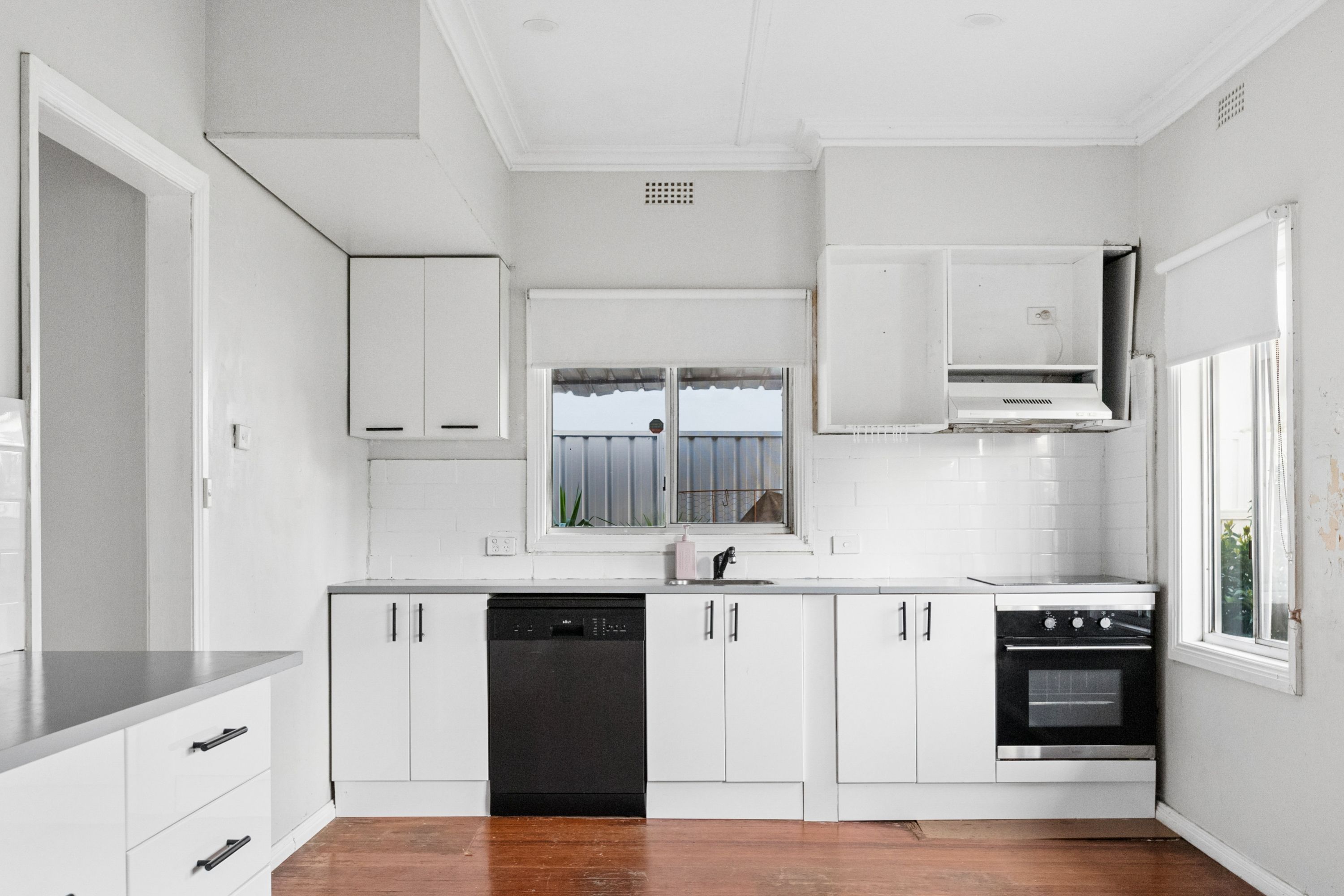 6 Loddon Avenue — photo 6 of 13