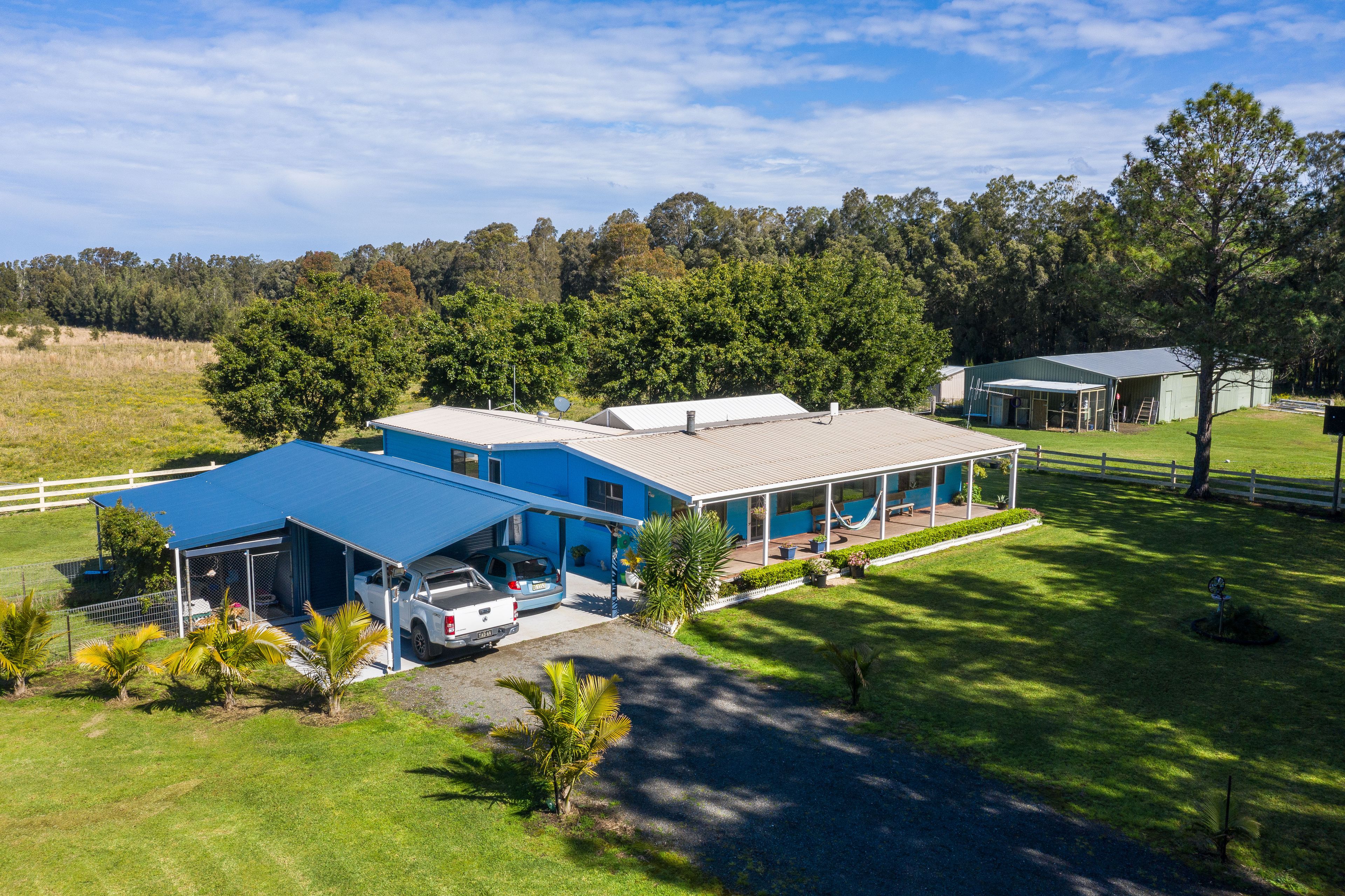 10 Narrung Place, Oxley Island NSW 2430