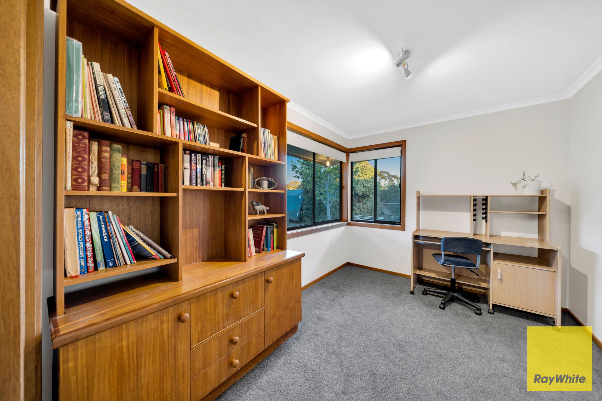 19 Lamb Grove — photo 16 of 30