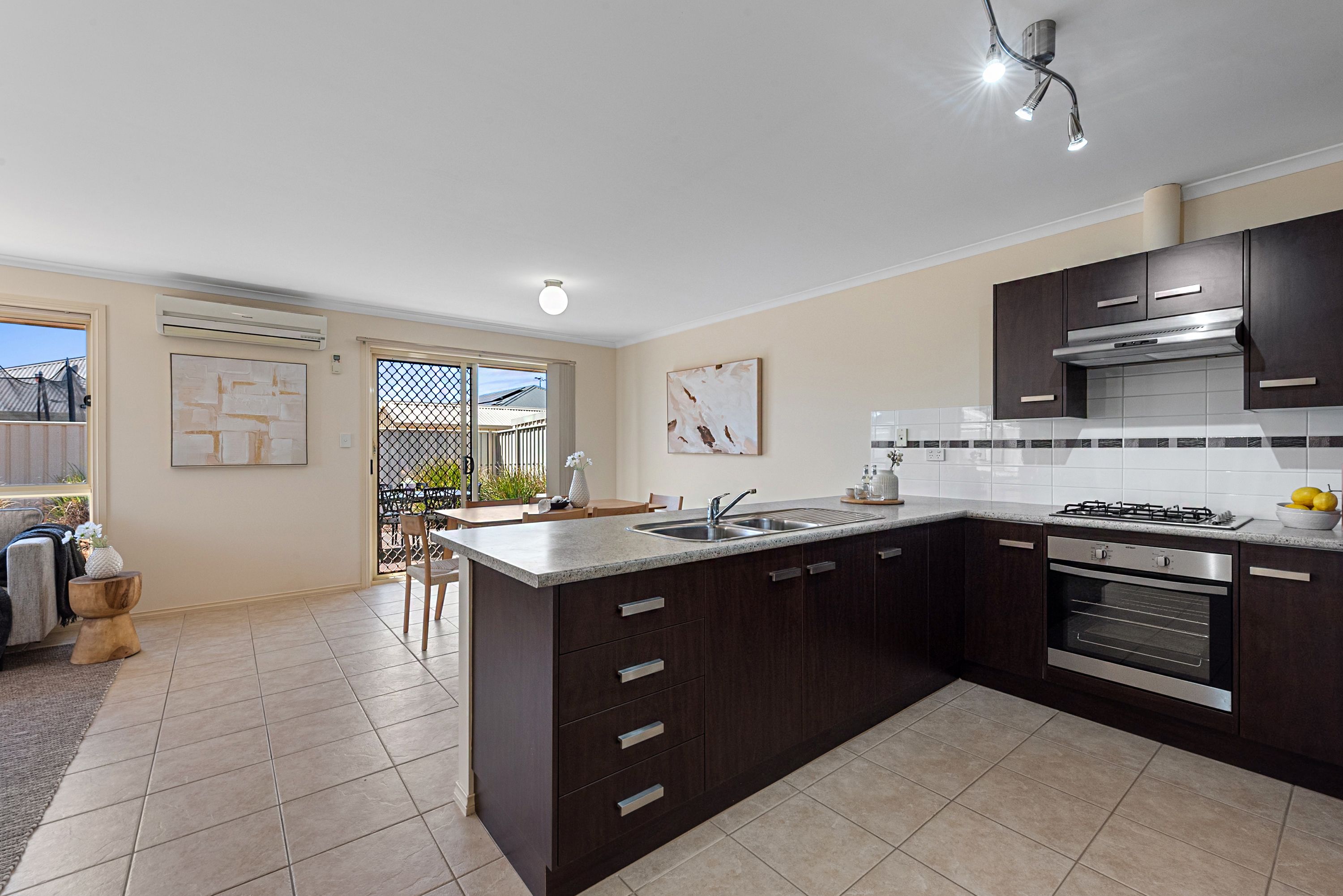 32 Burwood Road, Munno Para West, SA 5115