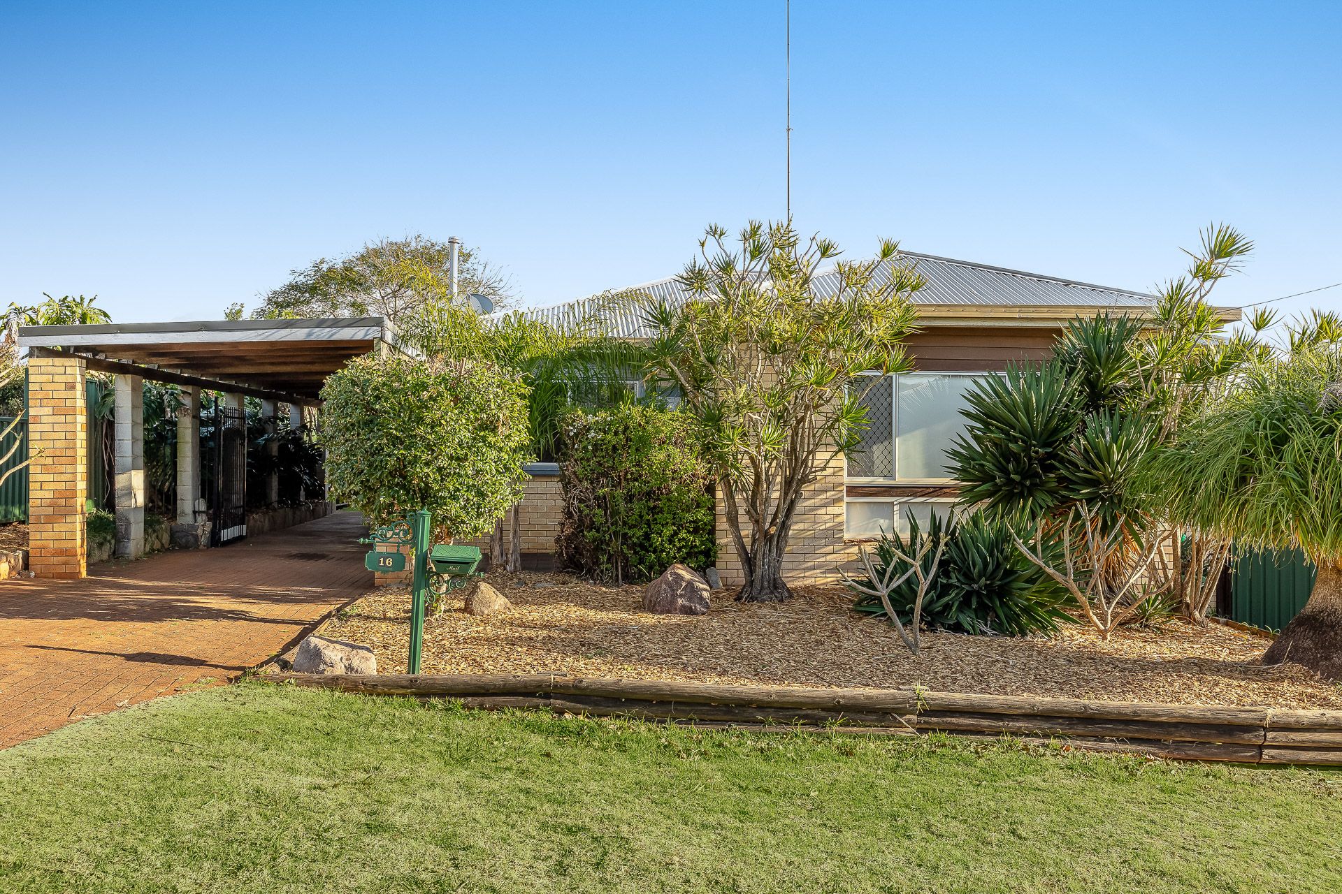 16 Mansford Street, North Toowoomba, QLD 4350