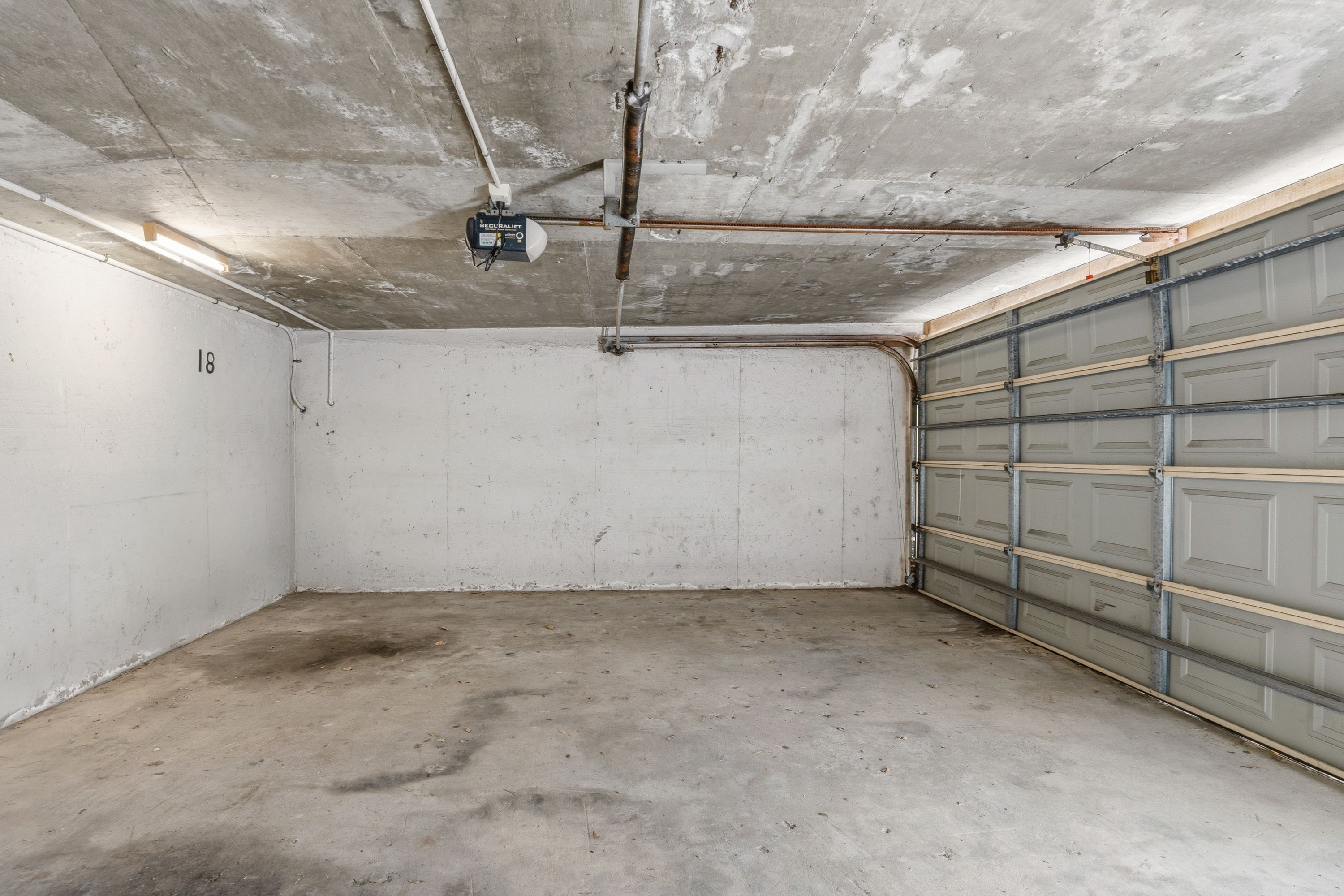 18/15 Pacific Street — photo 16 of 17