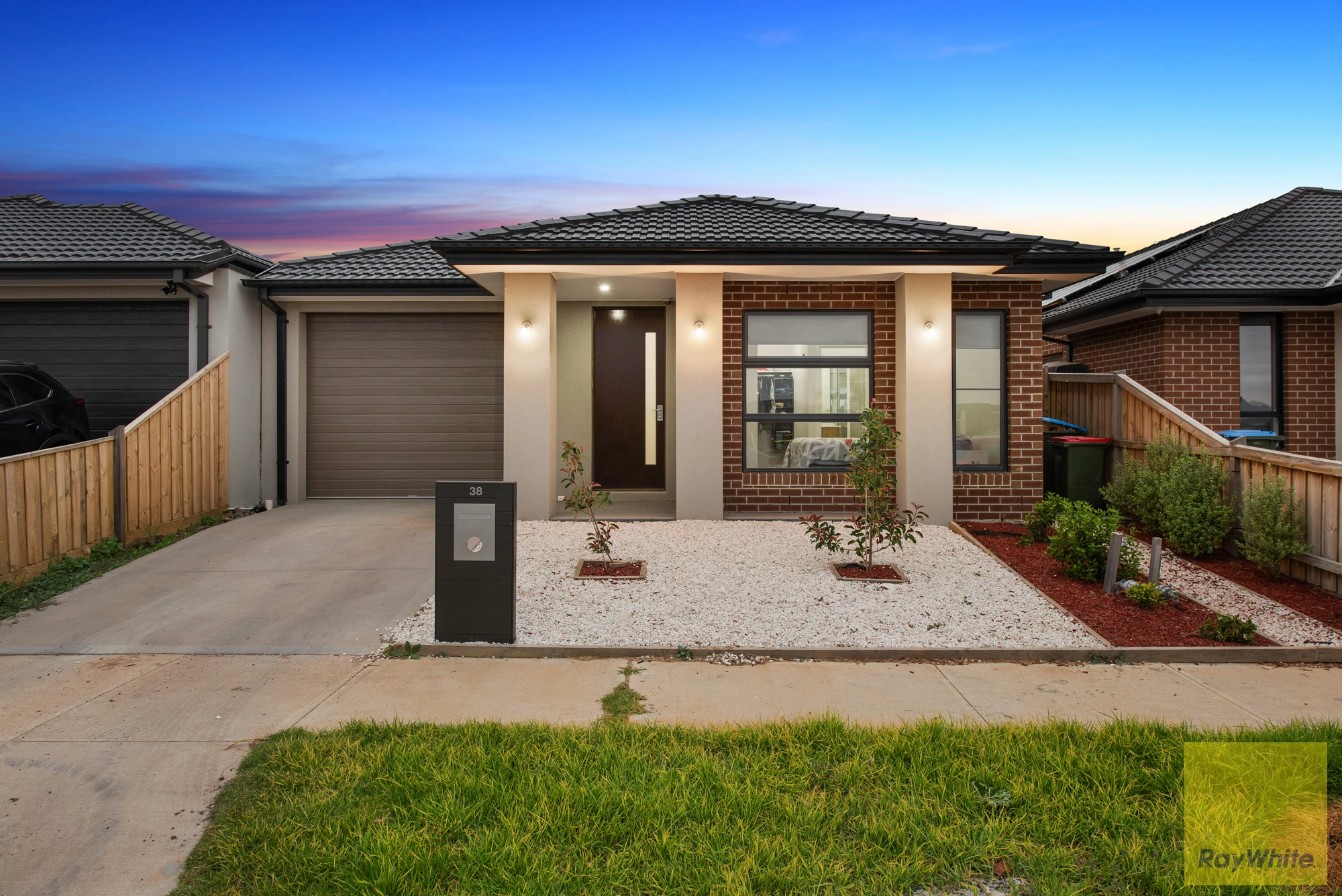 38 Montgomery Drive, Truganina, VIC 3029
