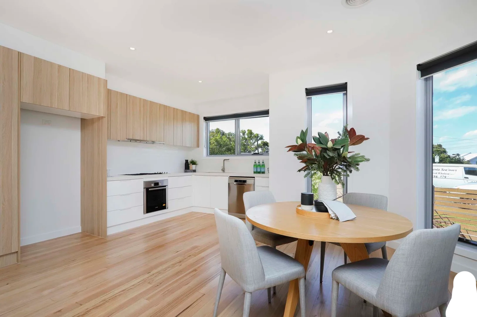 34 Kernot Street, South Kingsville, VIC 3015