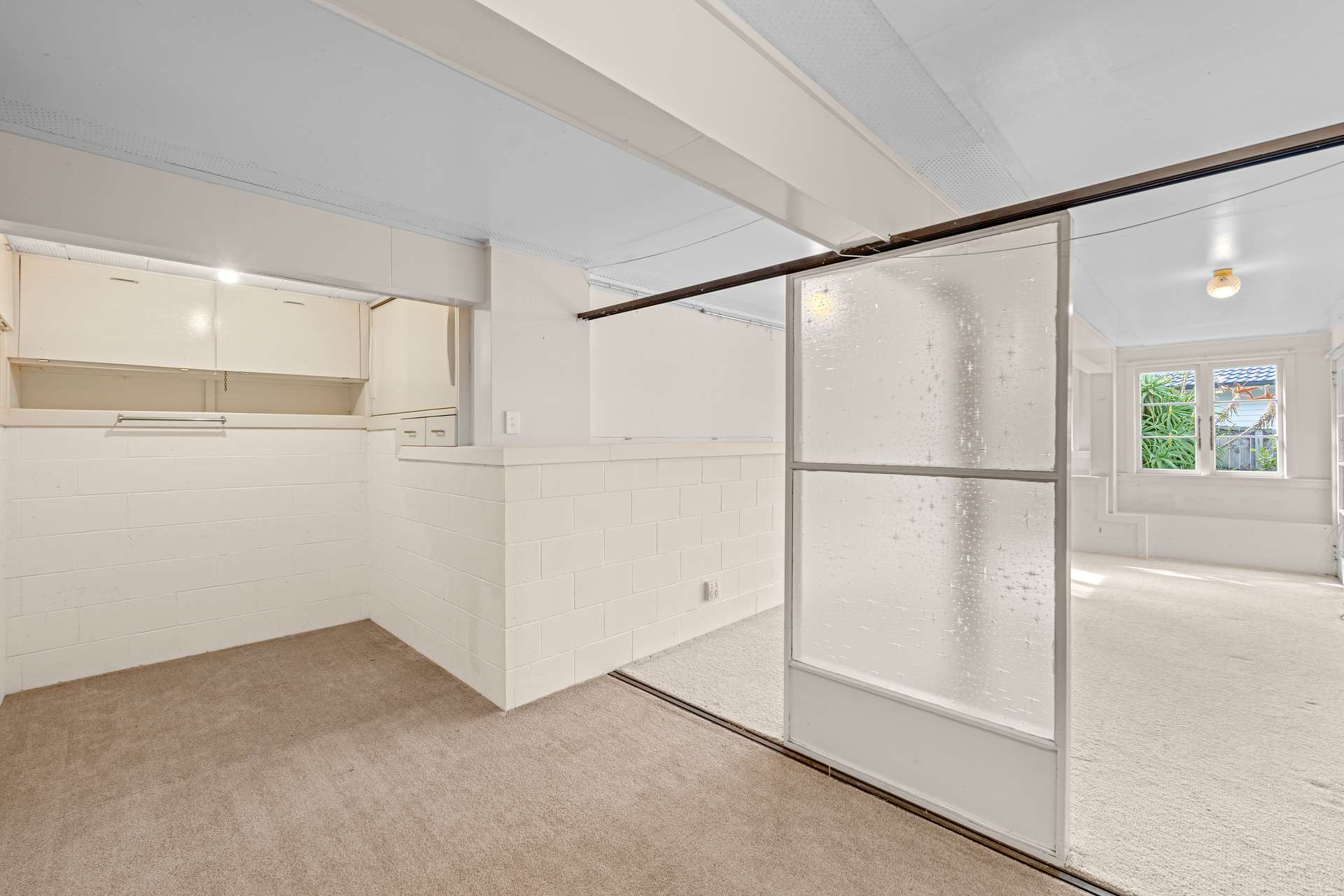 63 Advene Road photo 18