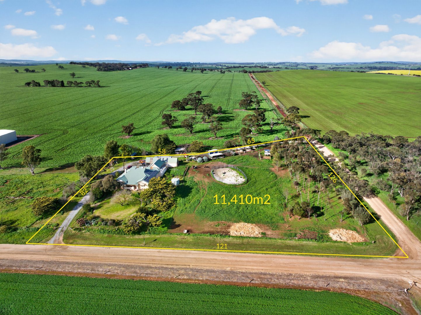 128 Moores Road — photo from Ray White Clare Valley