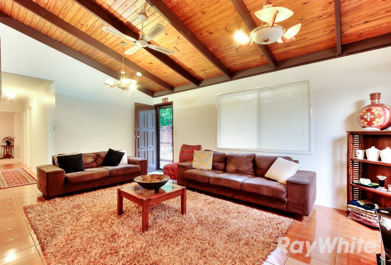 9 Outlook Street, Waterford West, QLD 4133