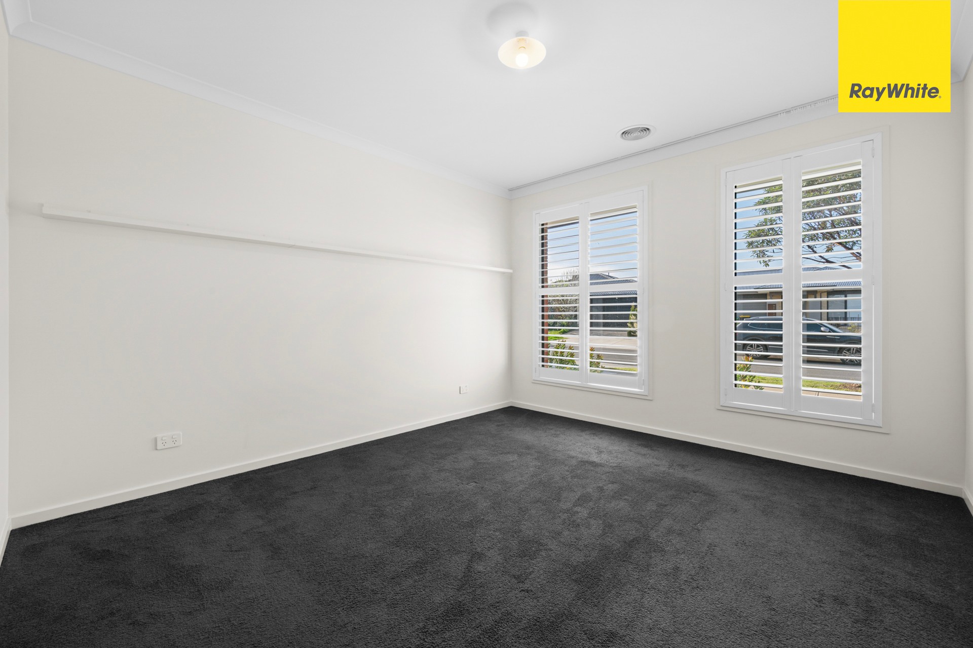9 Tributary Way, WEIR VIEWS, VIC 3338