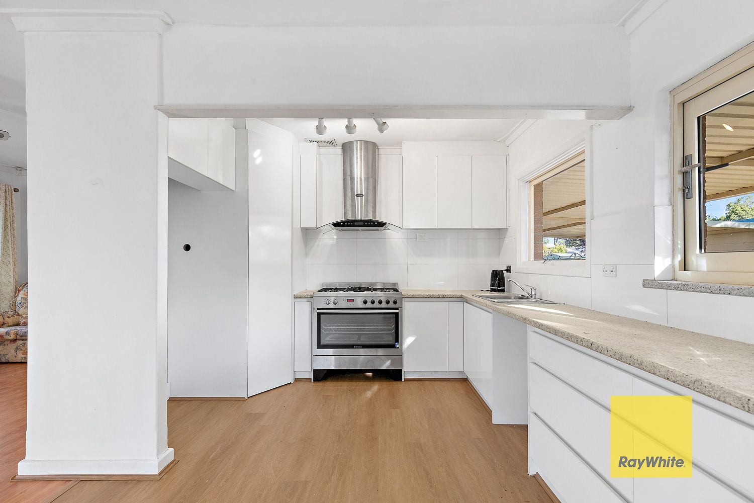 15 Mereworth Road — photo 4 of 16
