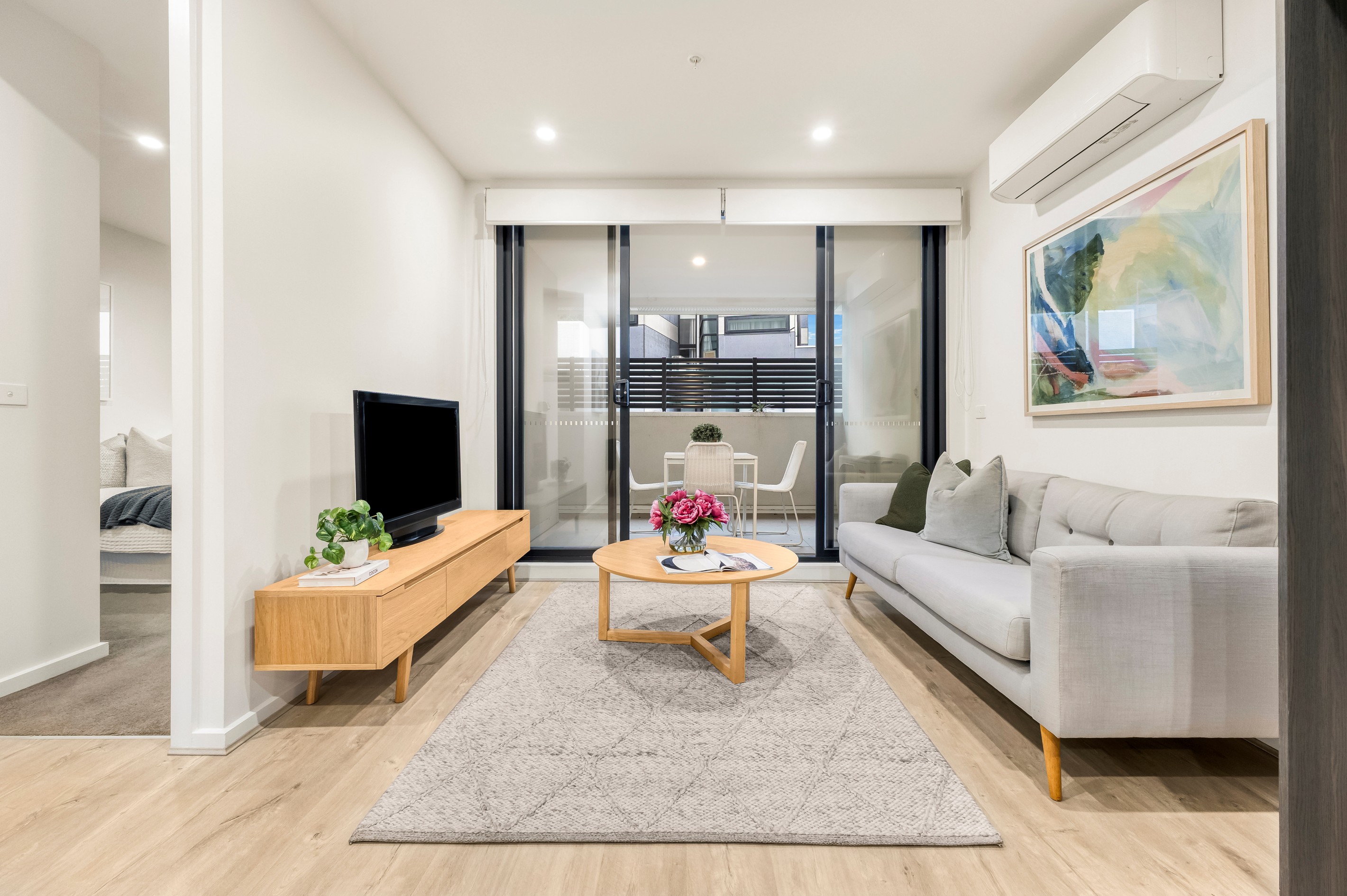 106/93 Warrigal Road, Hughesdale, VIC 3166