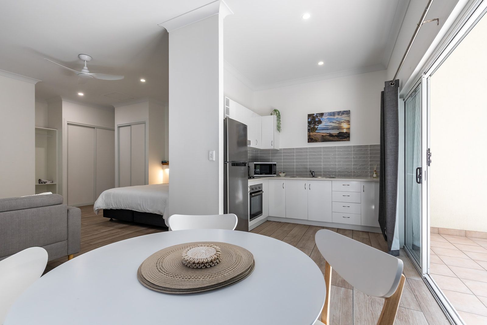 20/4 Ocean Beach Drive, Agnes Water, QLD 4677