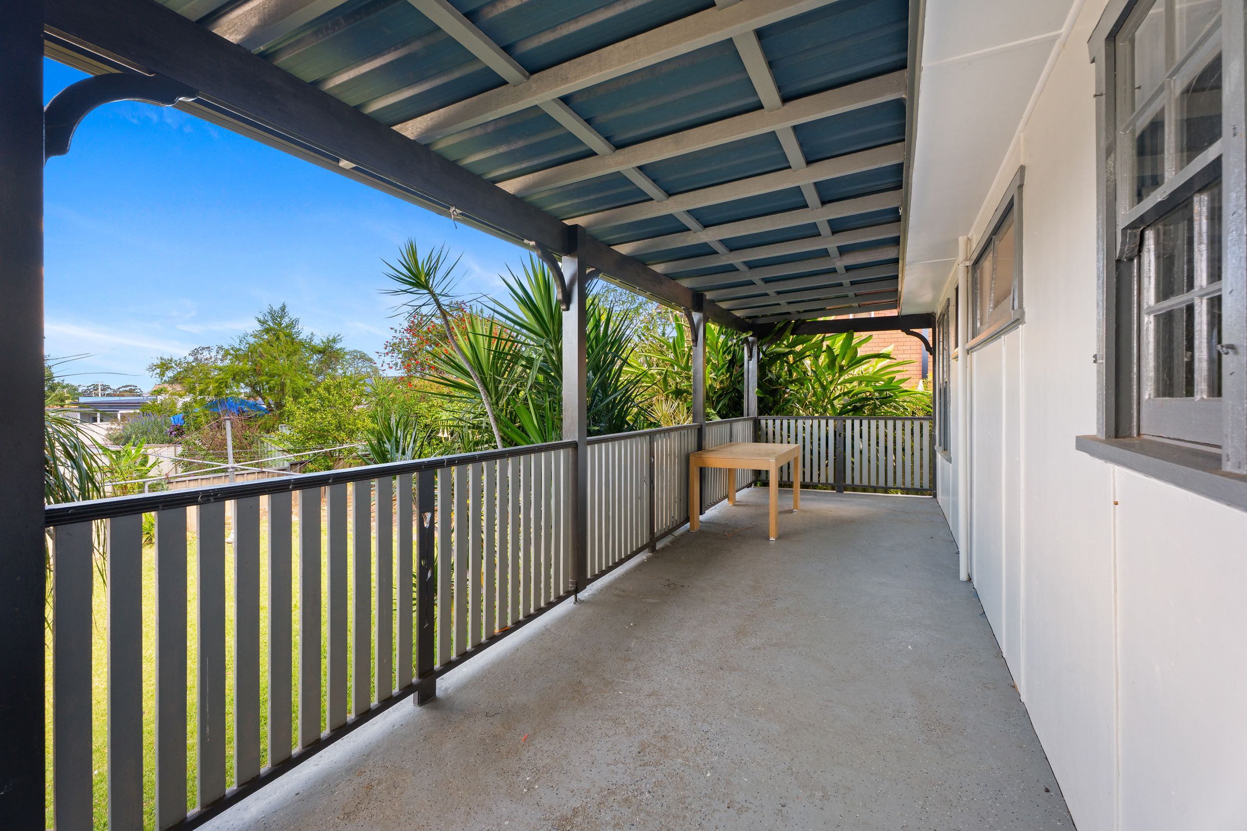 16 Sandringham Avenue — photo 10 of 19