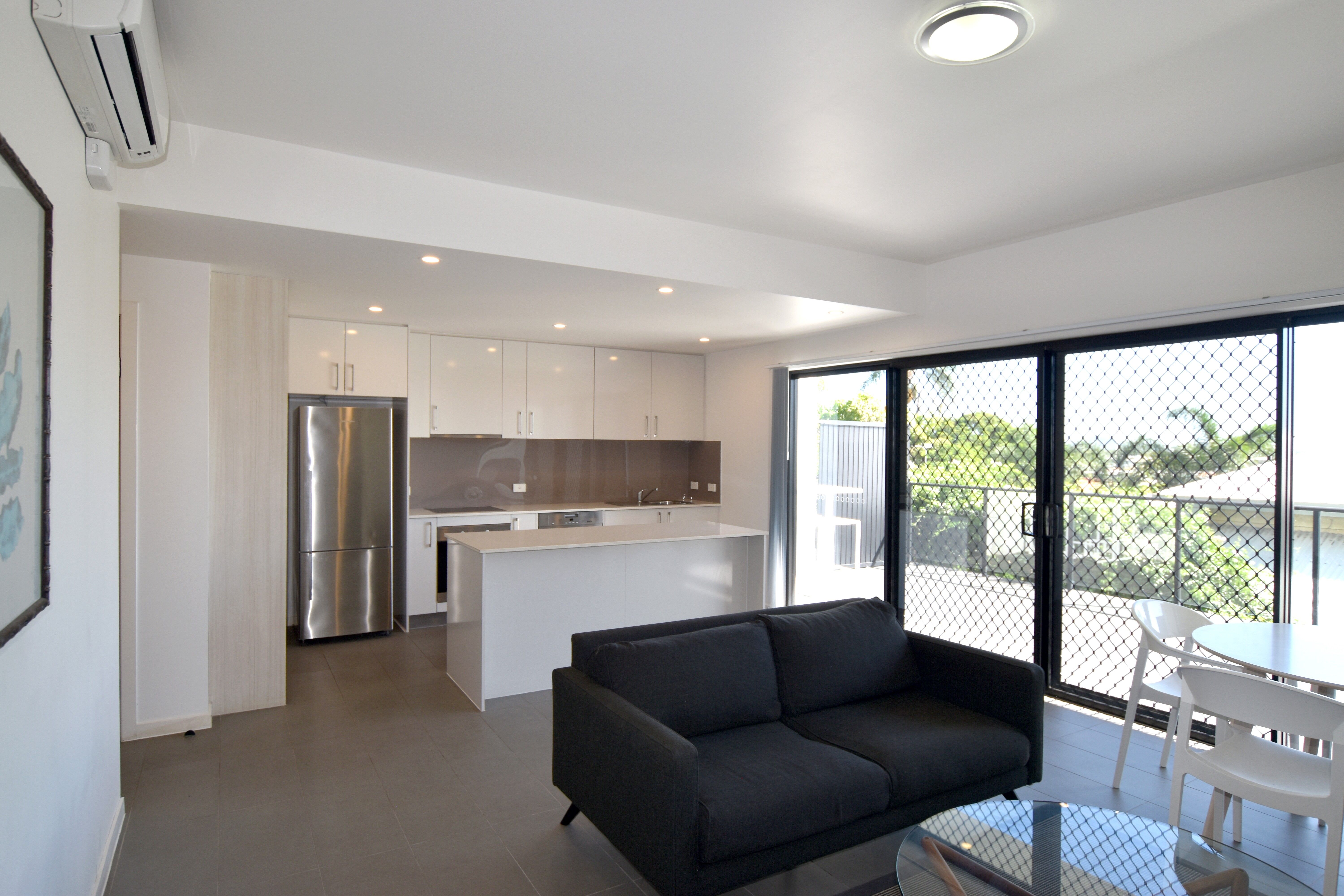 2/1 Bayne Street, West Gladstone, QLD 4680