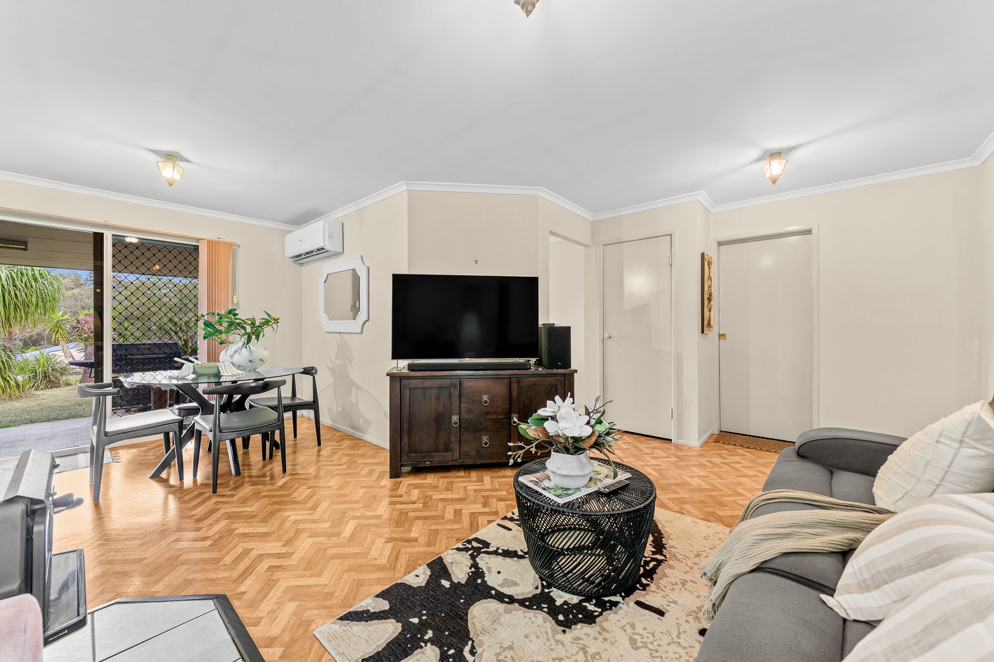 20-32 Ashwood Drive — photo 10 of 30
