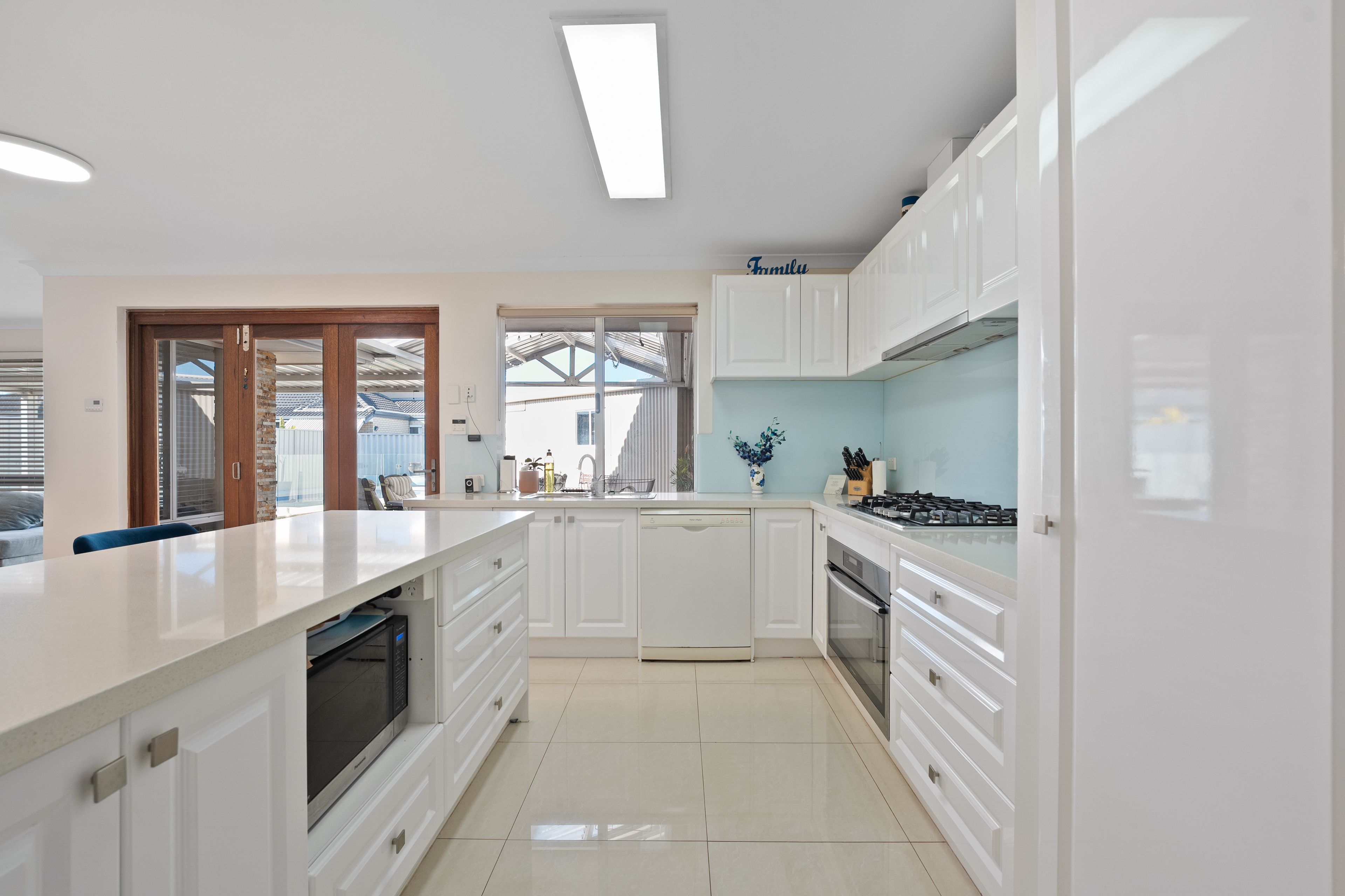 7 La Palma Square — photo 16 of 30