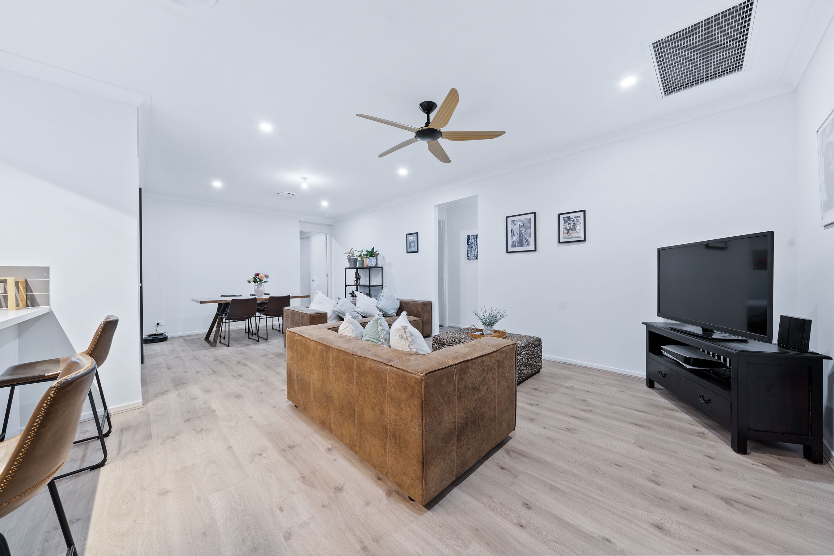 52 Coringley Road, Greenbank, QLD 4124