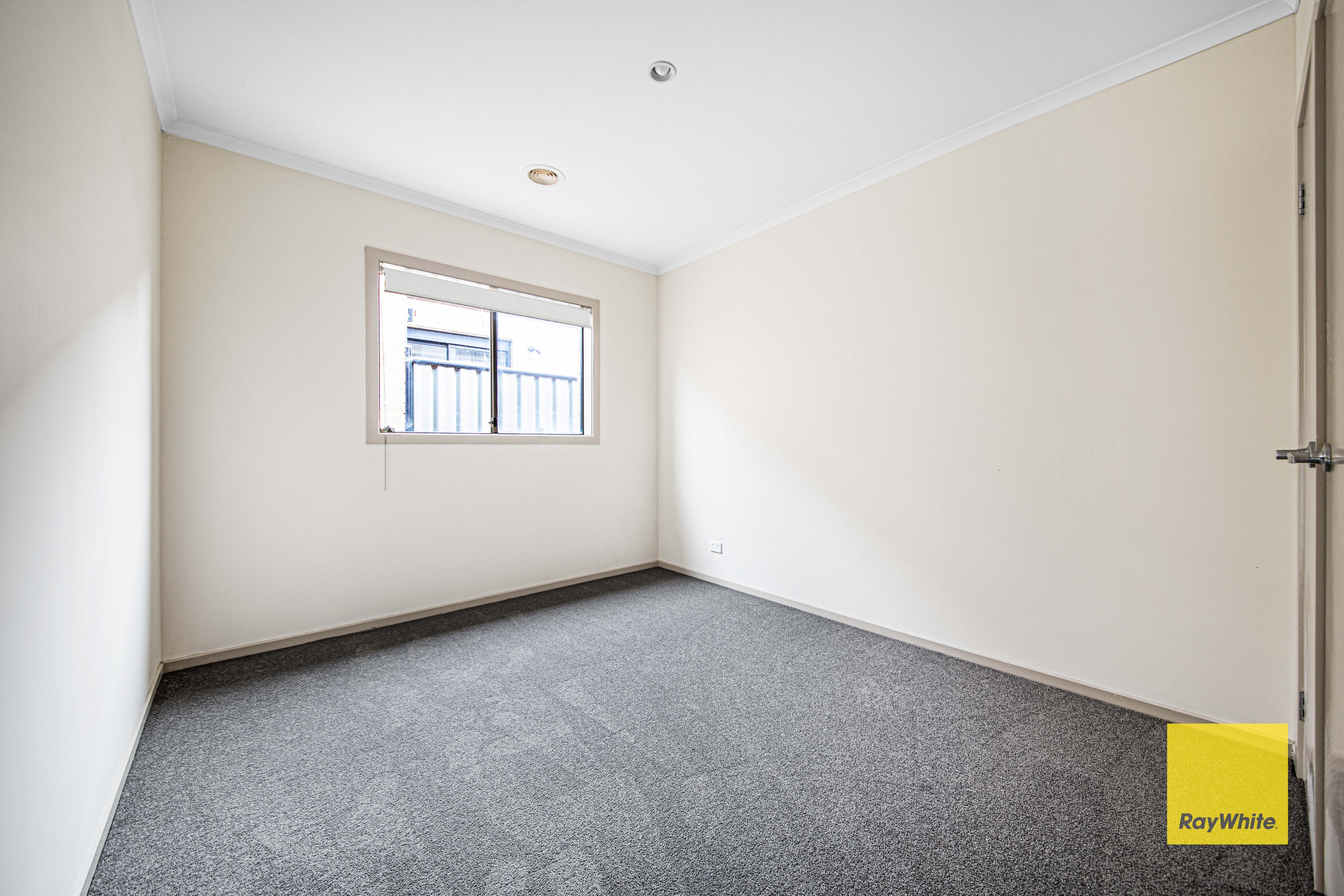 59 Cottesloe Boulevard — photo 8 of 13