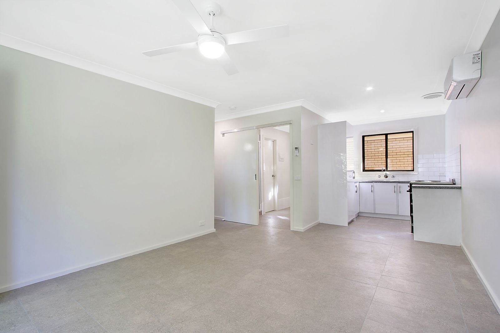 4/682 Wilkinson Street, Glenroy, NSW 2640