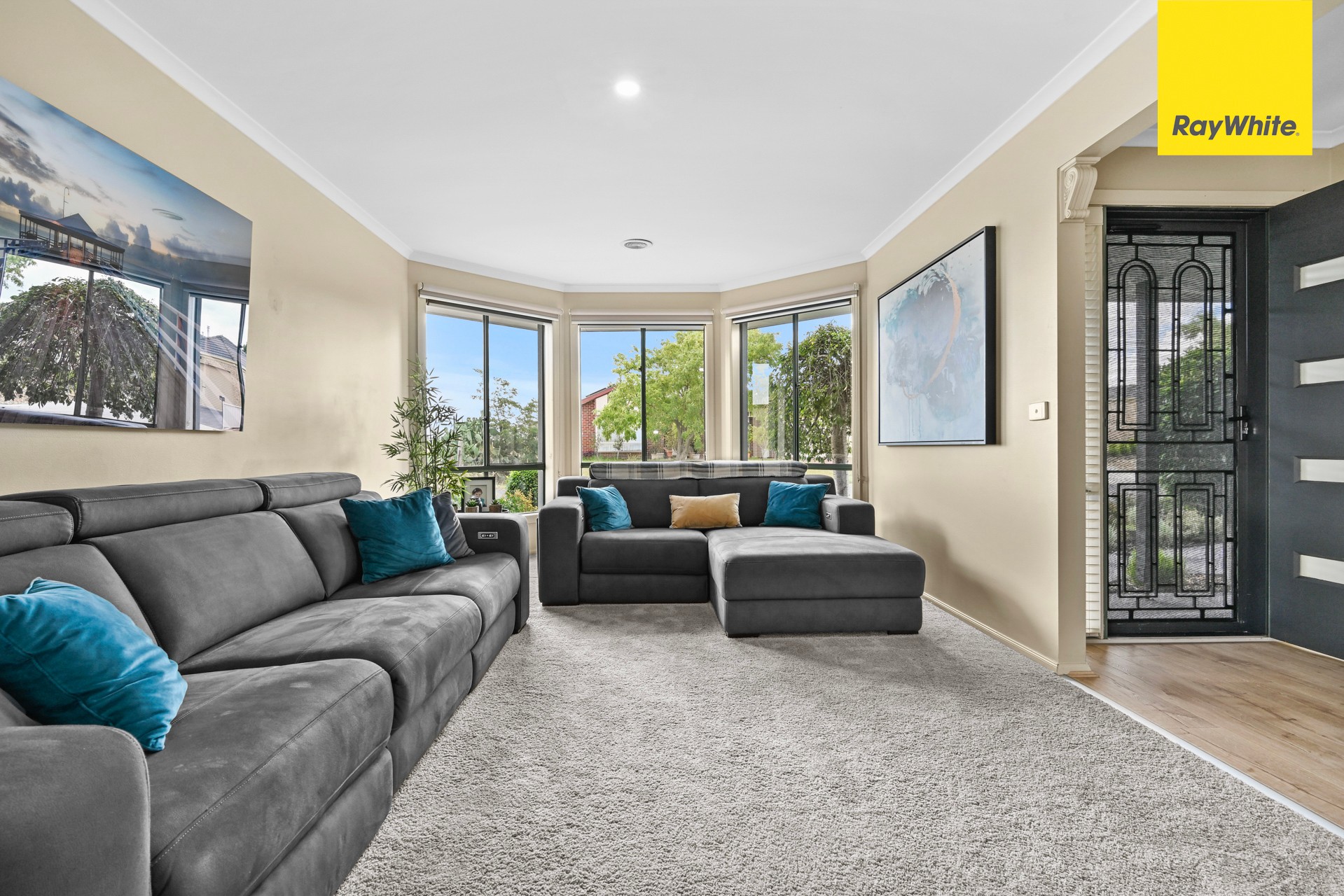 47 Meadow Glen Drive, Melton West, VIC 3337