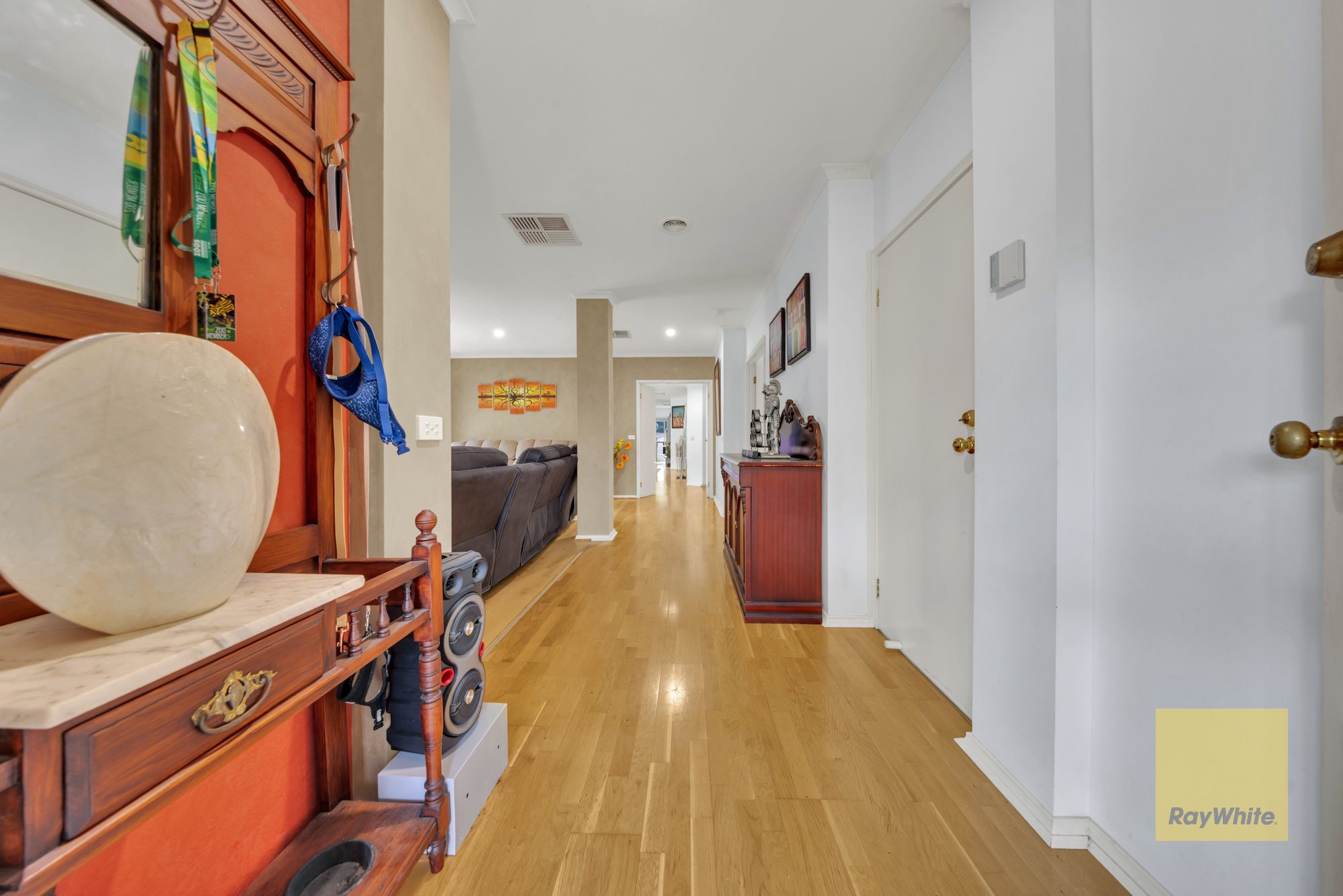 49 Thomas Carr Drive, Tarneit, VIC 3029