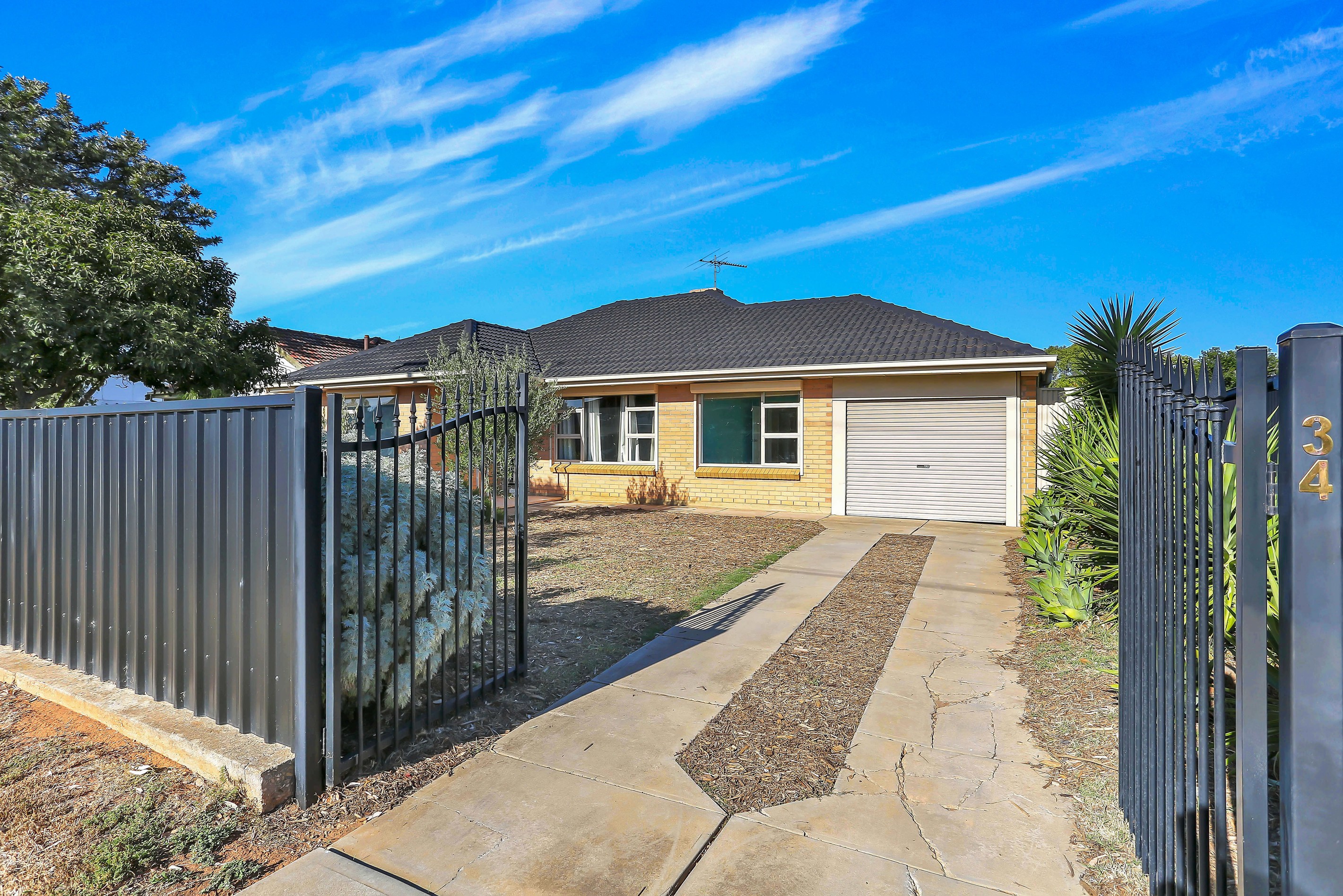 34 The Strand, Brahma Lodge, SA 5109