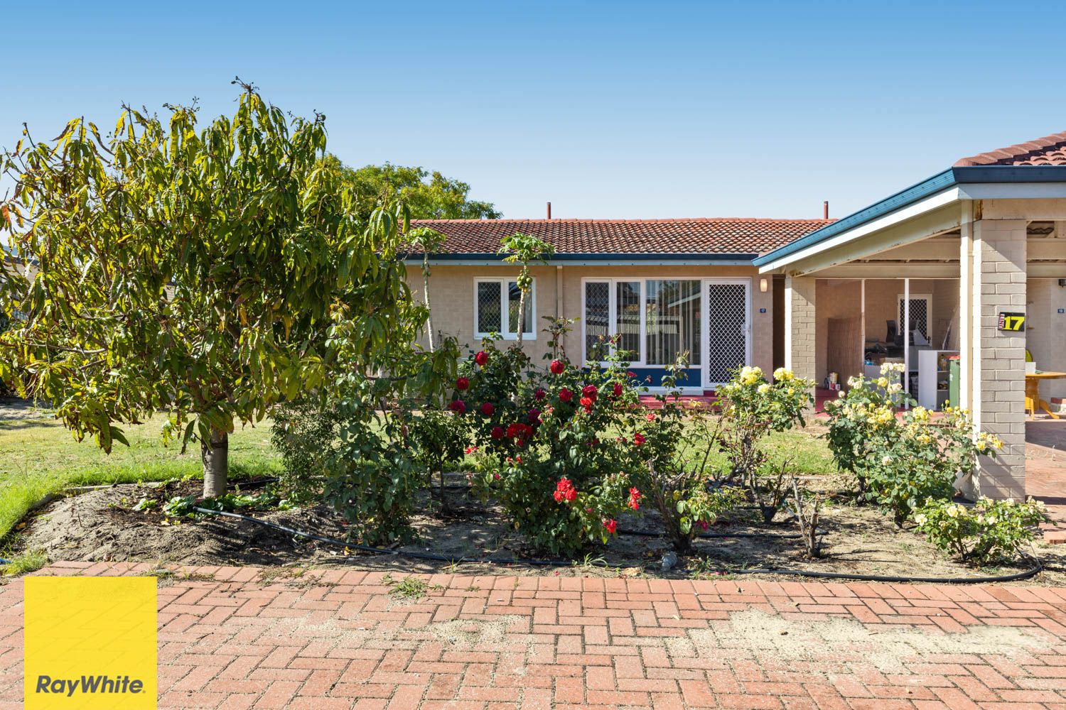 74 Amberton Avenue, Girrawheen WA 6064
