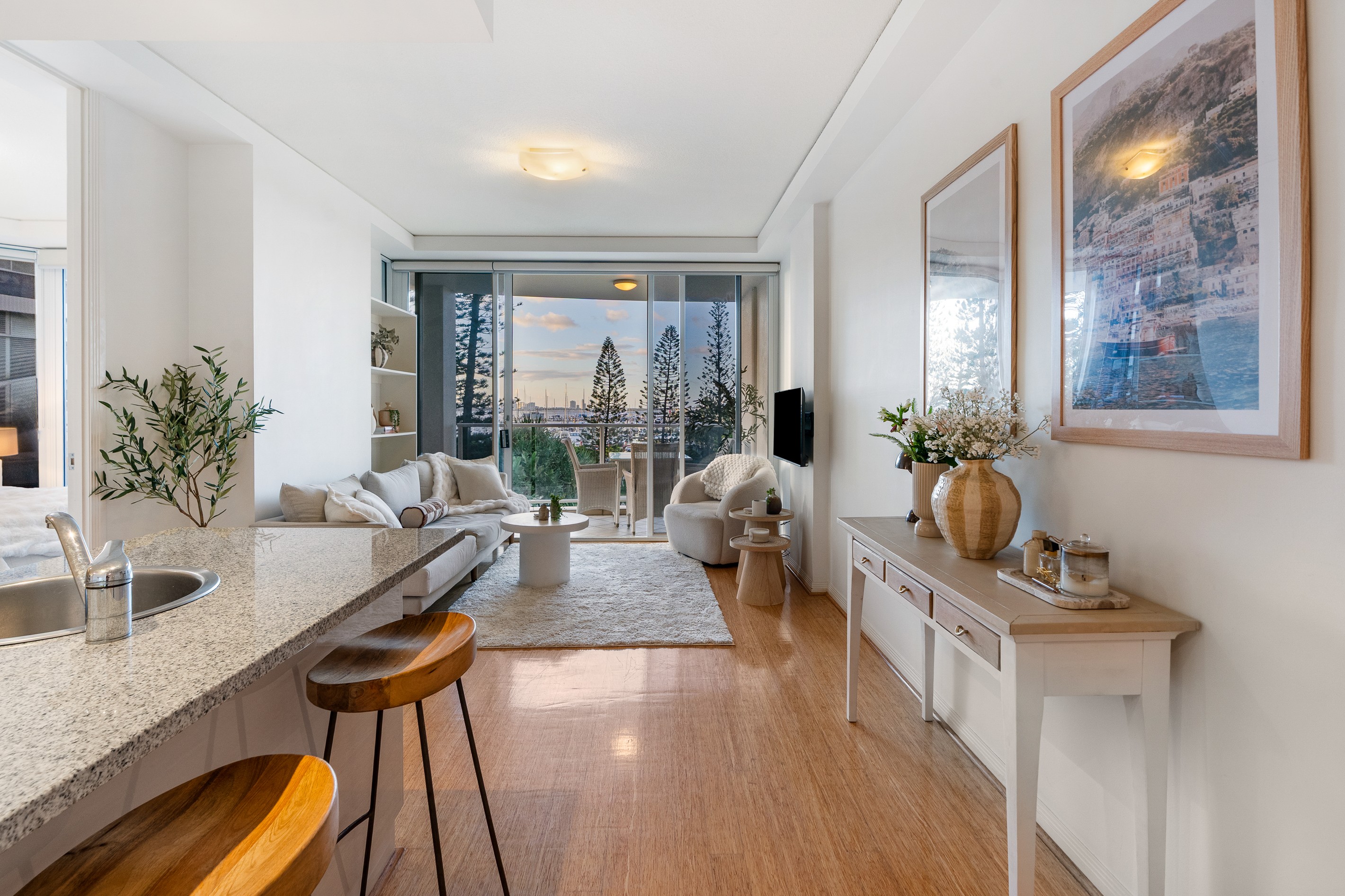 4/3653 Main Beach Parade, Main Beach, QLD 4217