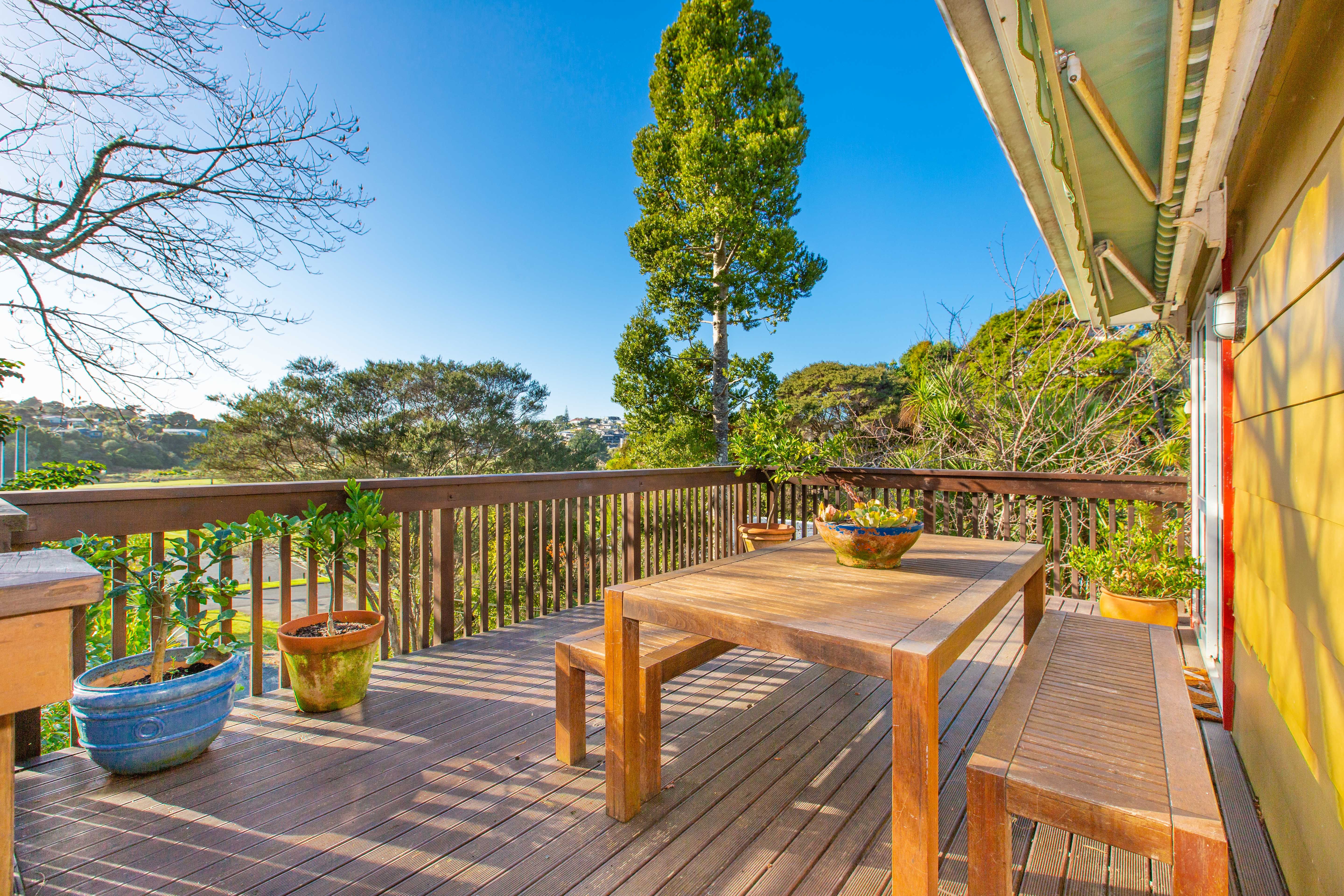52 Cross Street, Raglan, Waikato District