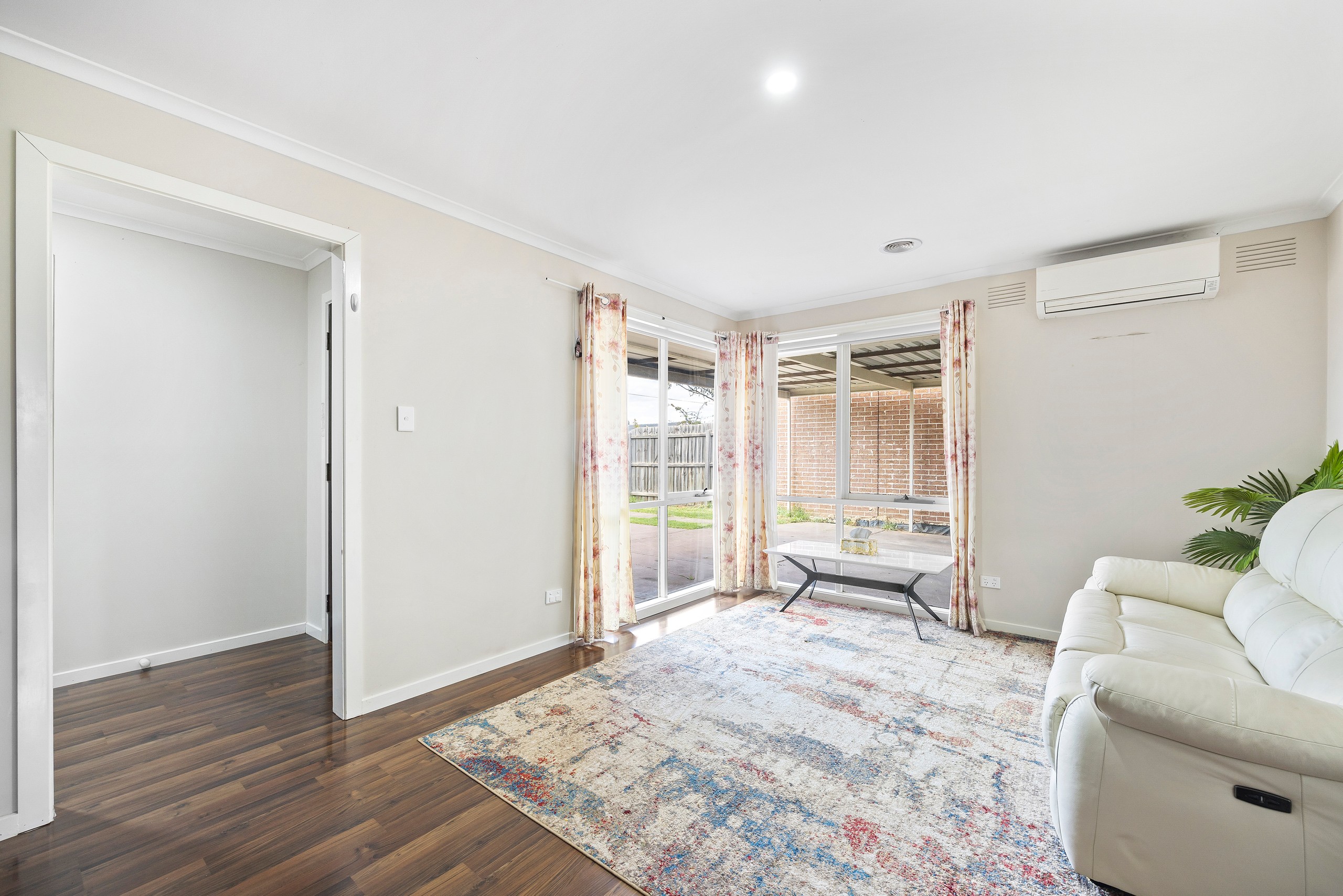 27 Grace Street, Melton South, VIC 3338