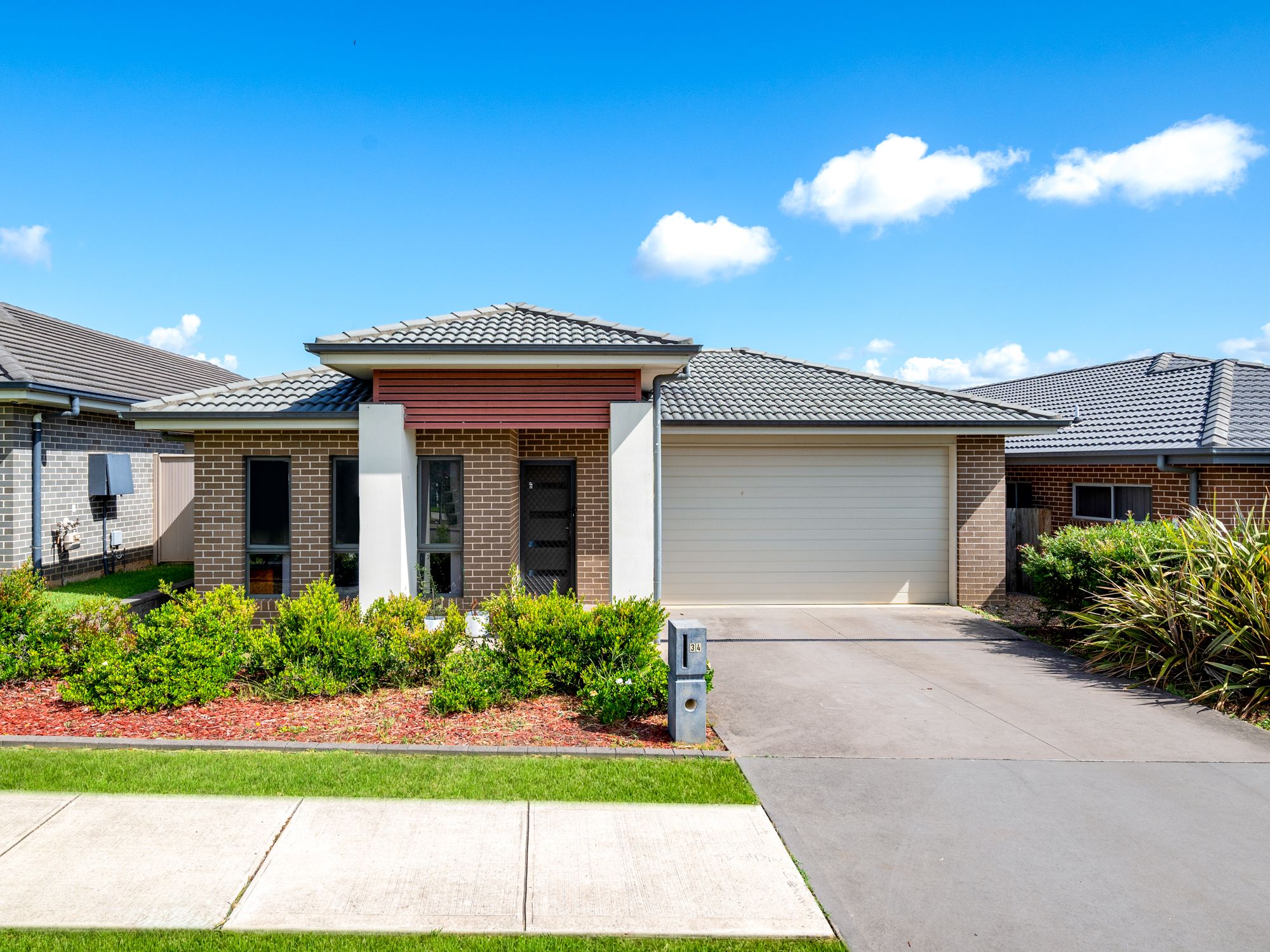 34 Archer Road, Spring Farm NSW 2570