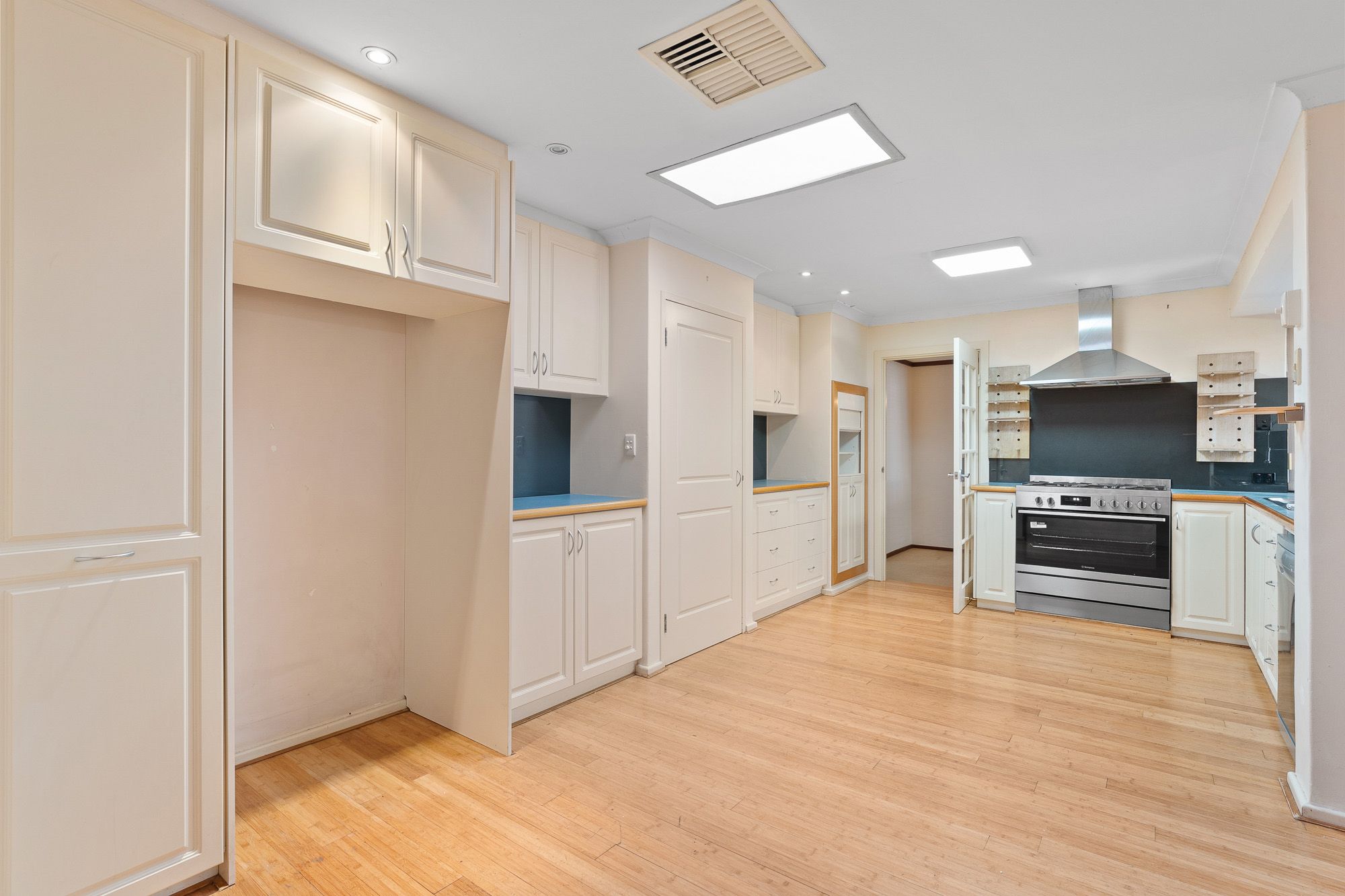 4 Pinjar Court — photo 14 of 28