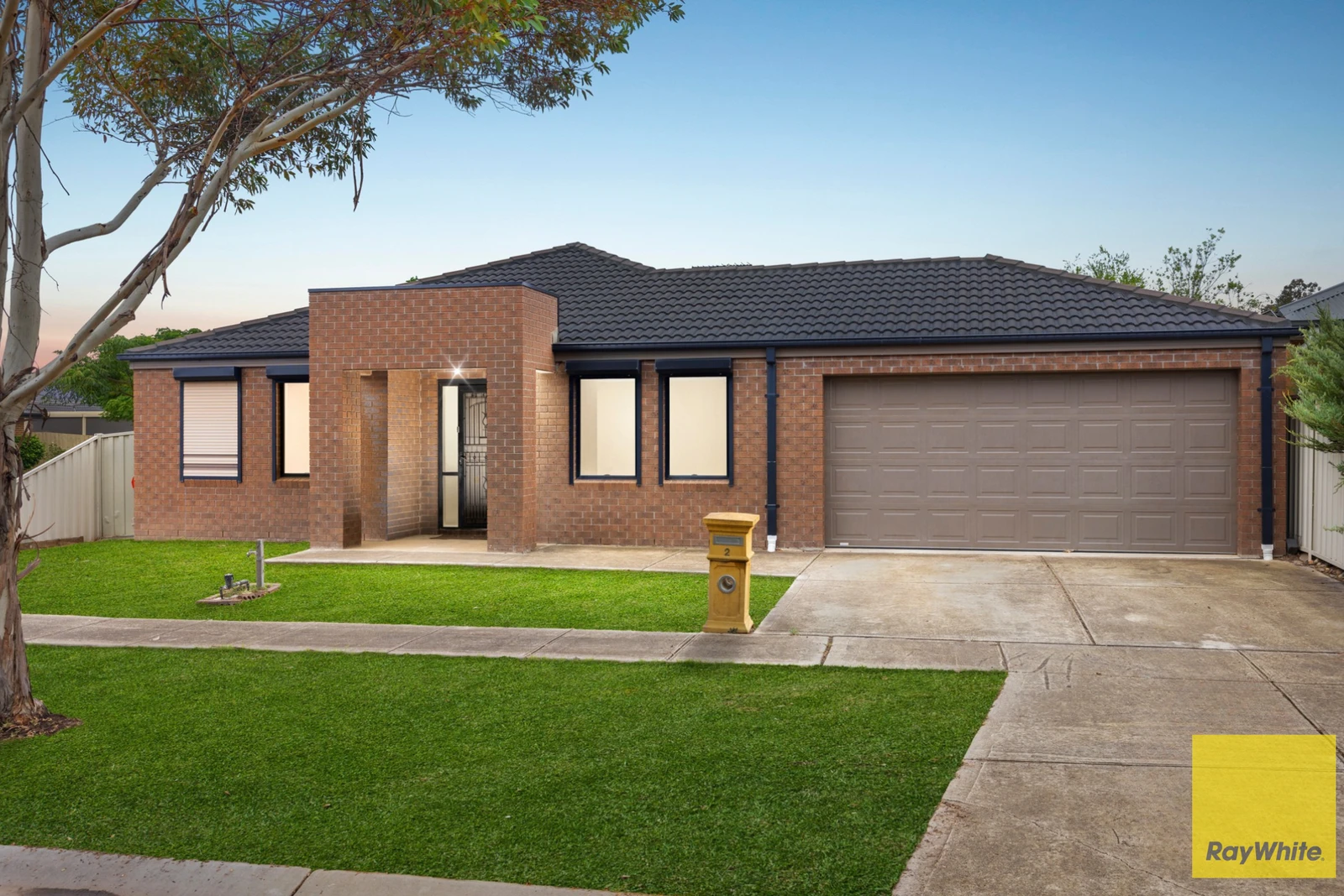 2 Oakmont Court, Truganina, VIC 3029