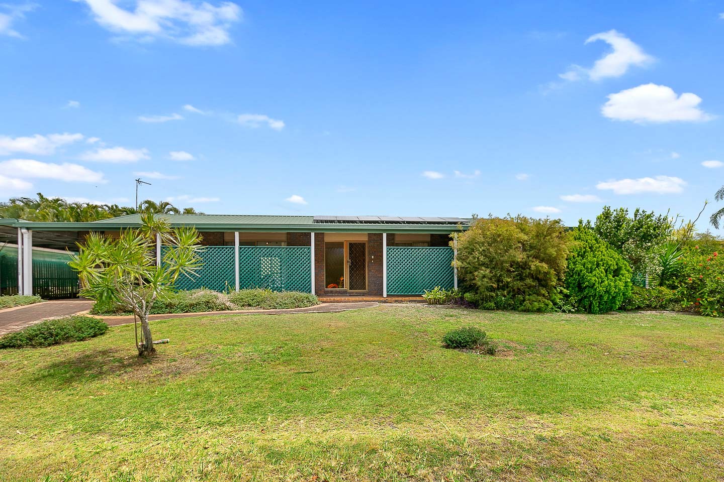 261 Boat Harbour Drive, Pialba, QLD 4655