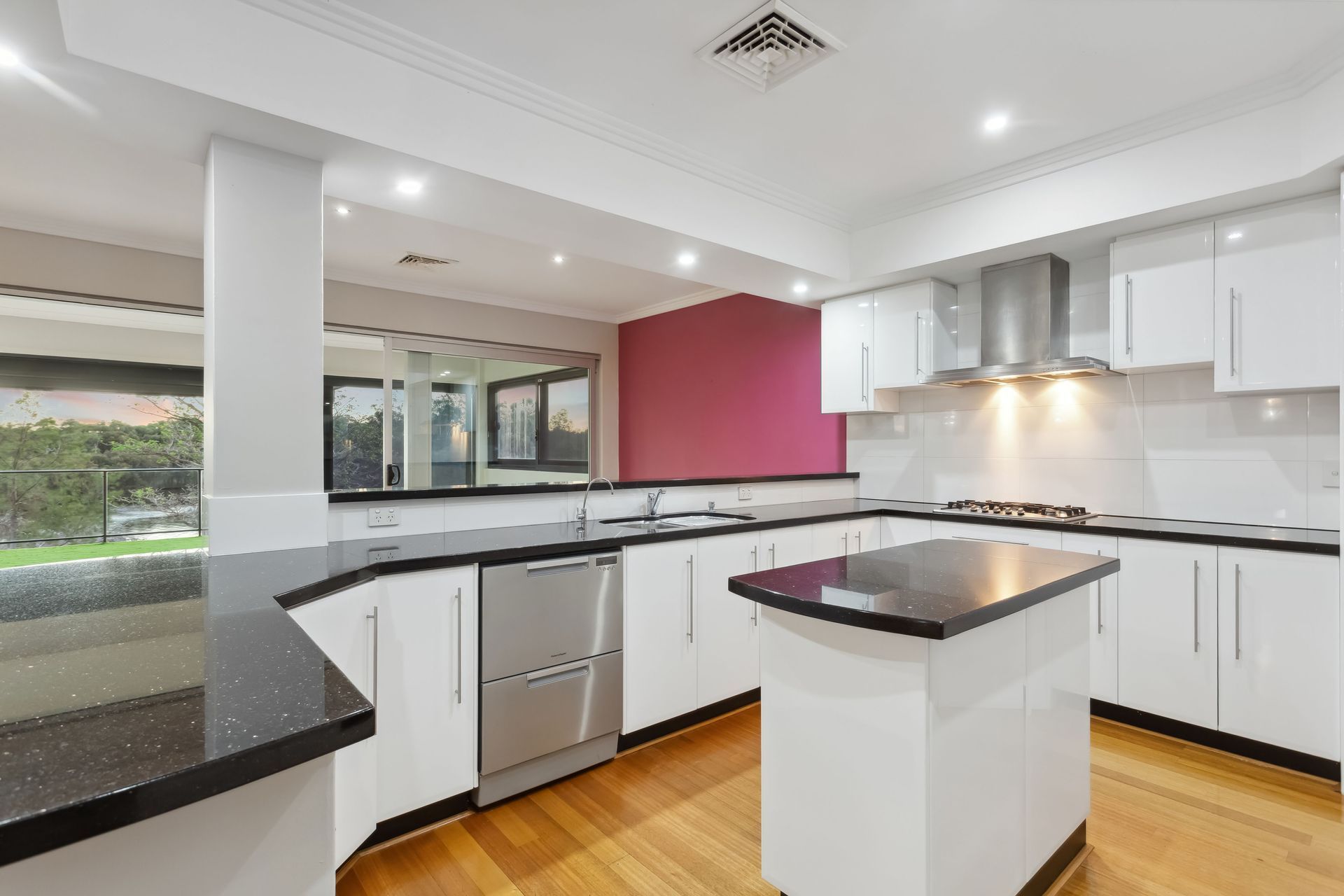 22 Riverina Drive, Ascot, WA 6104