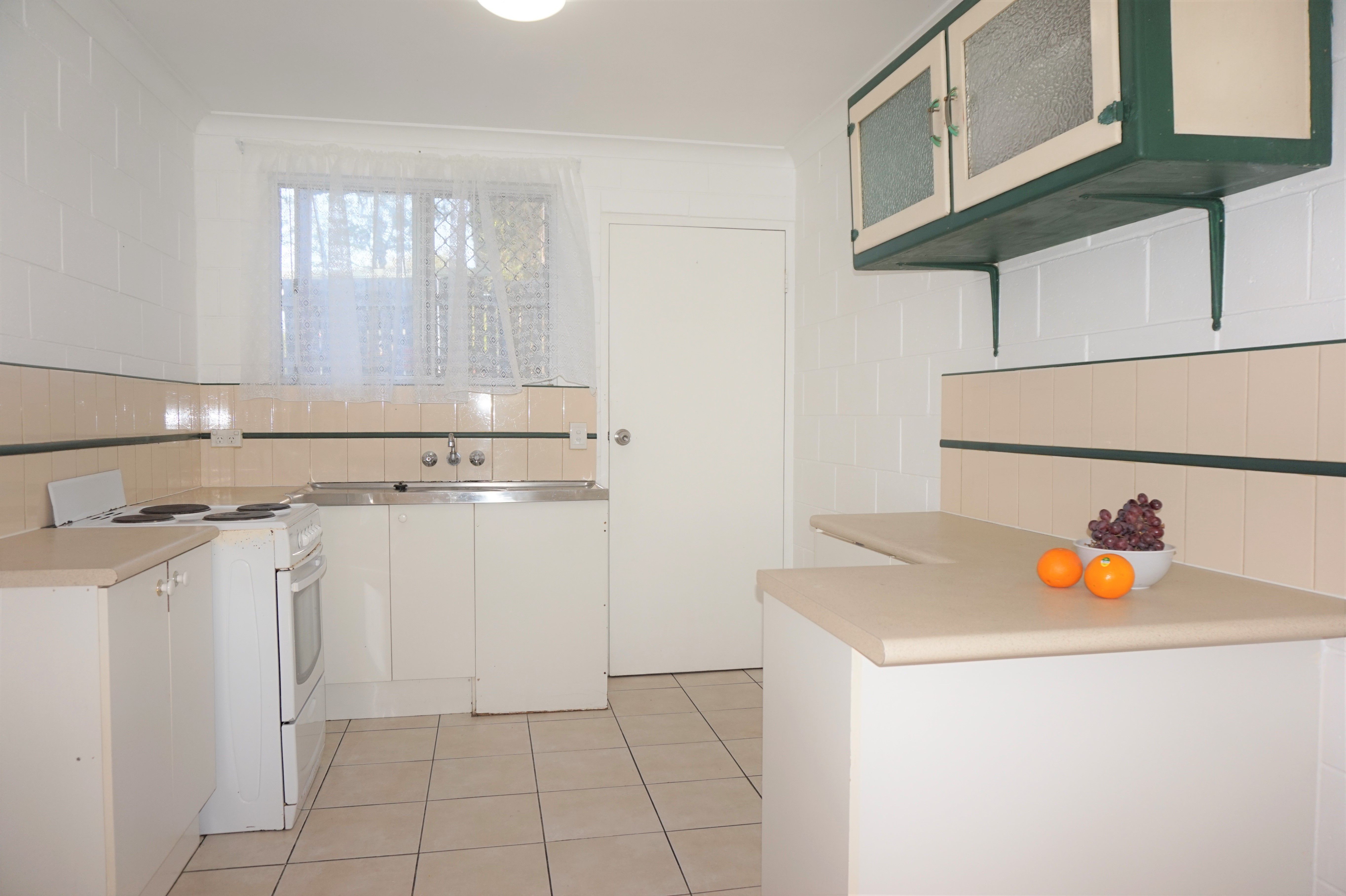 12/12 Defiance Road, Logan Central, QLD 4114