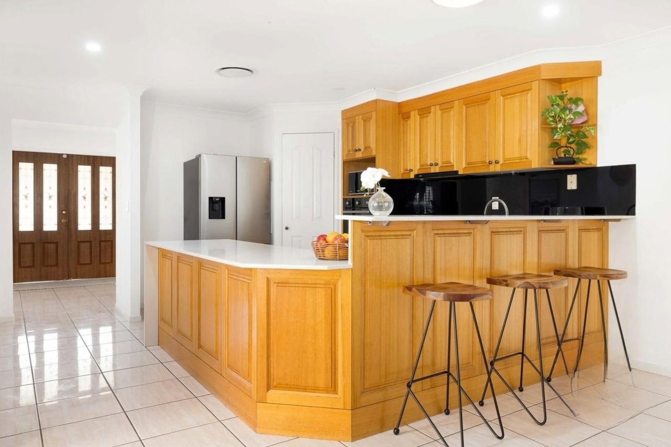 4 Whistler Close, Heritage Park, QLD 4118