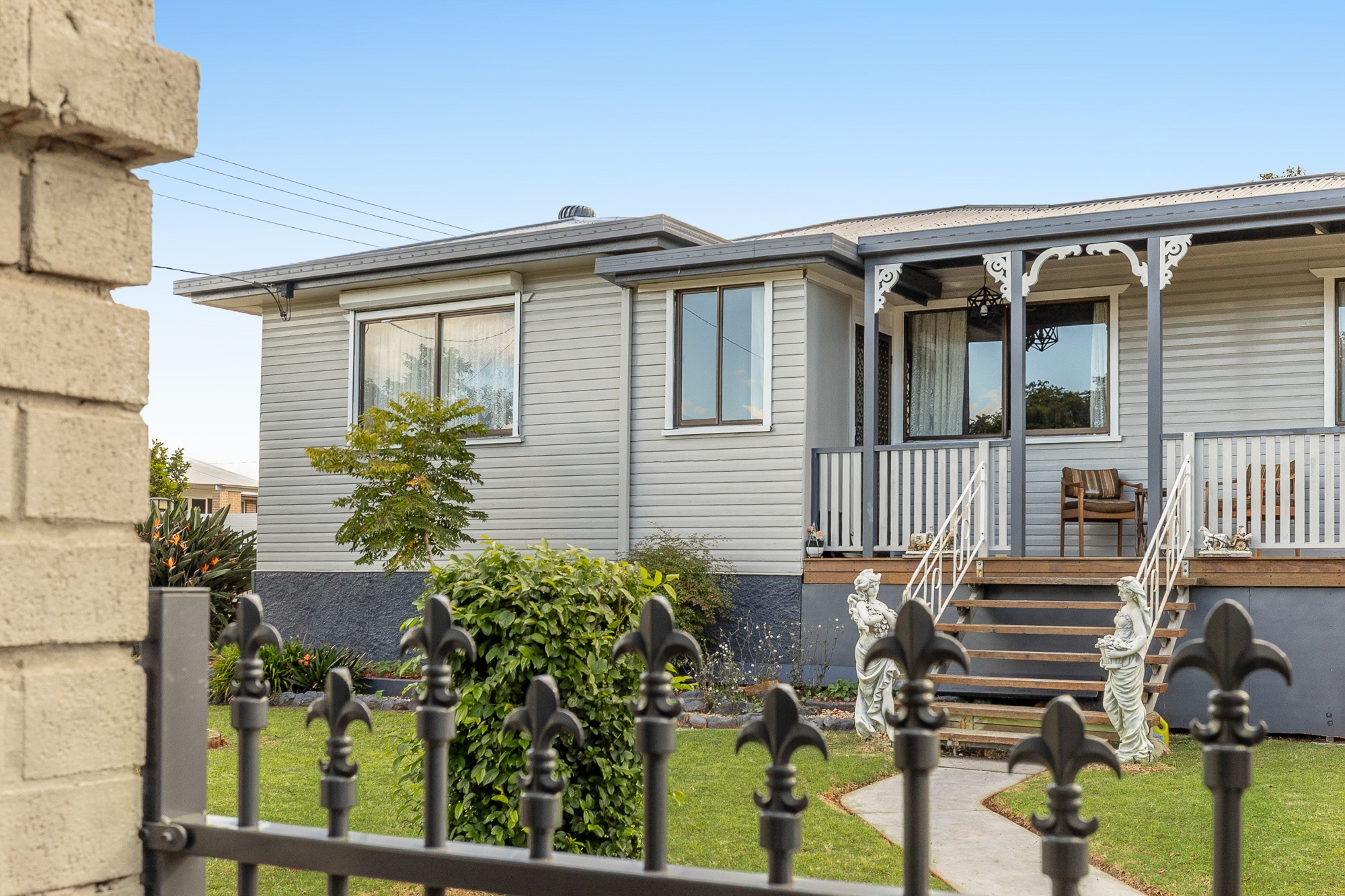359A West Street, Harristown, QLD 4350
