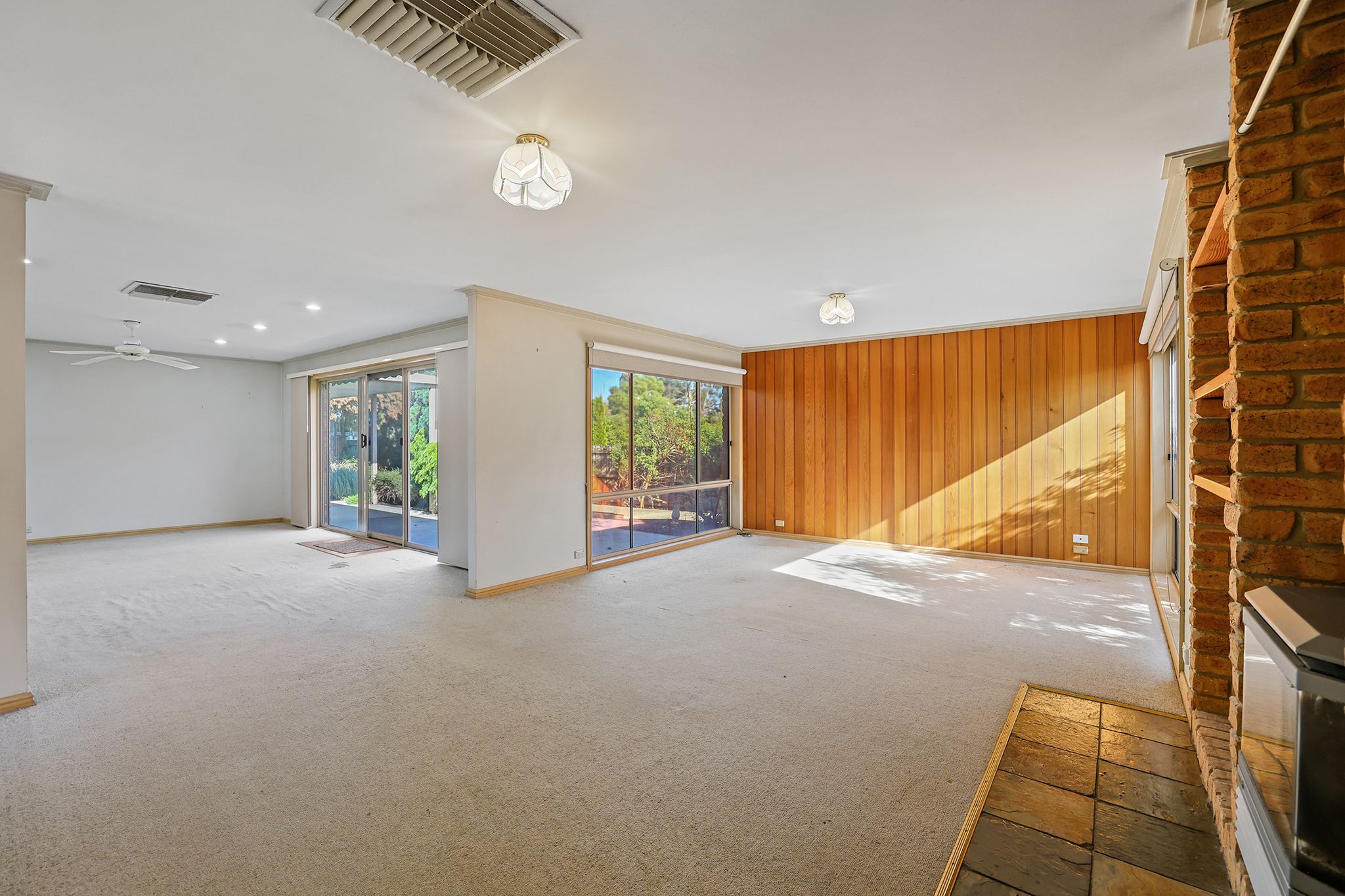 90 Lampard Road — photo 5 of 28