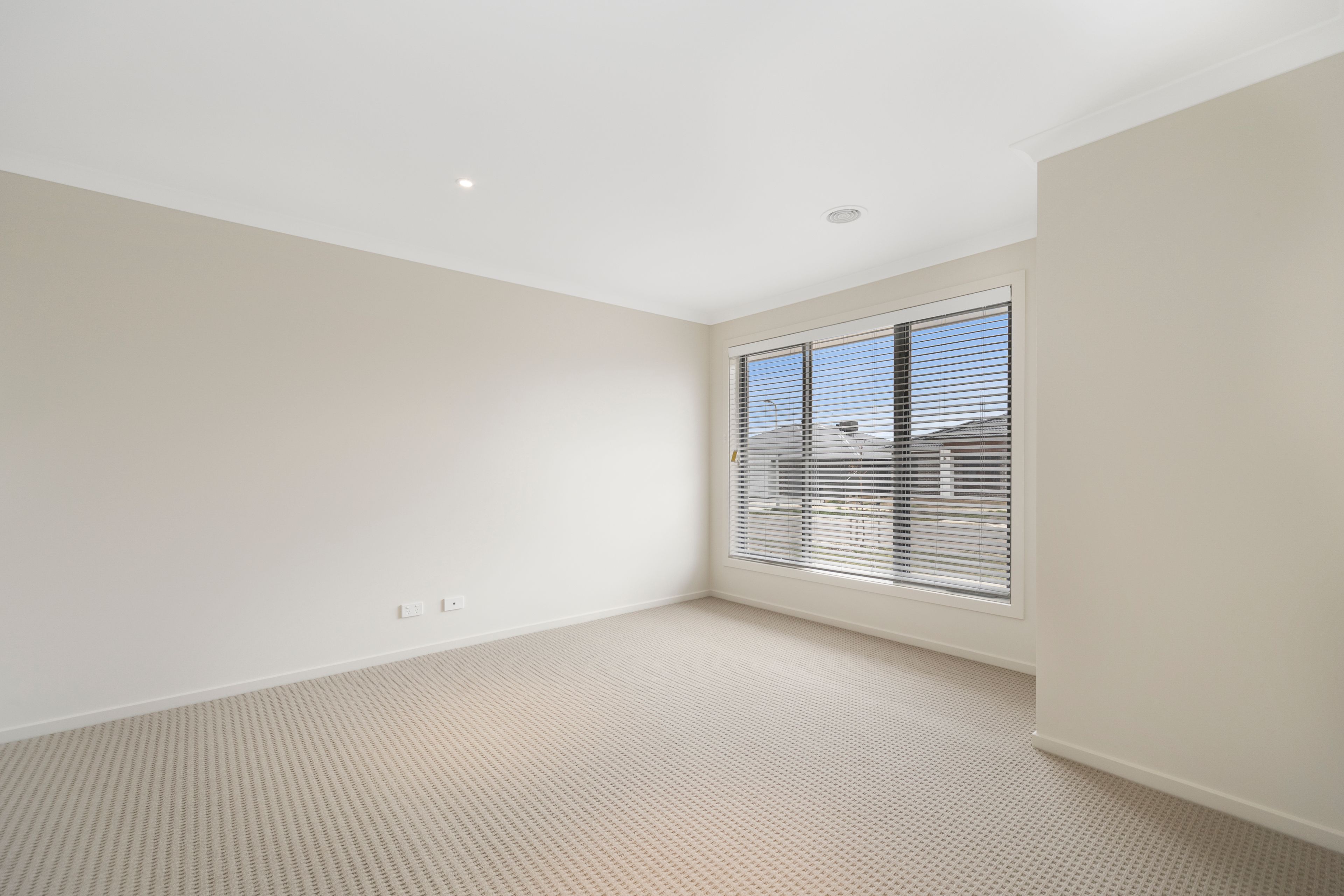 6 Lorensini Drive, Lucas, VIC 3350