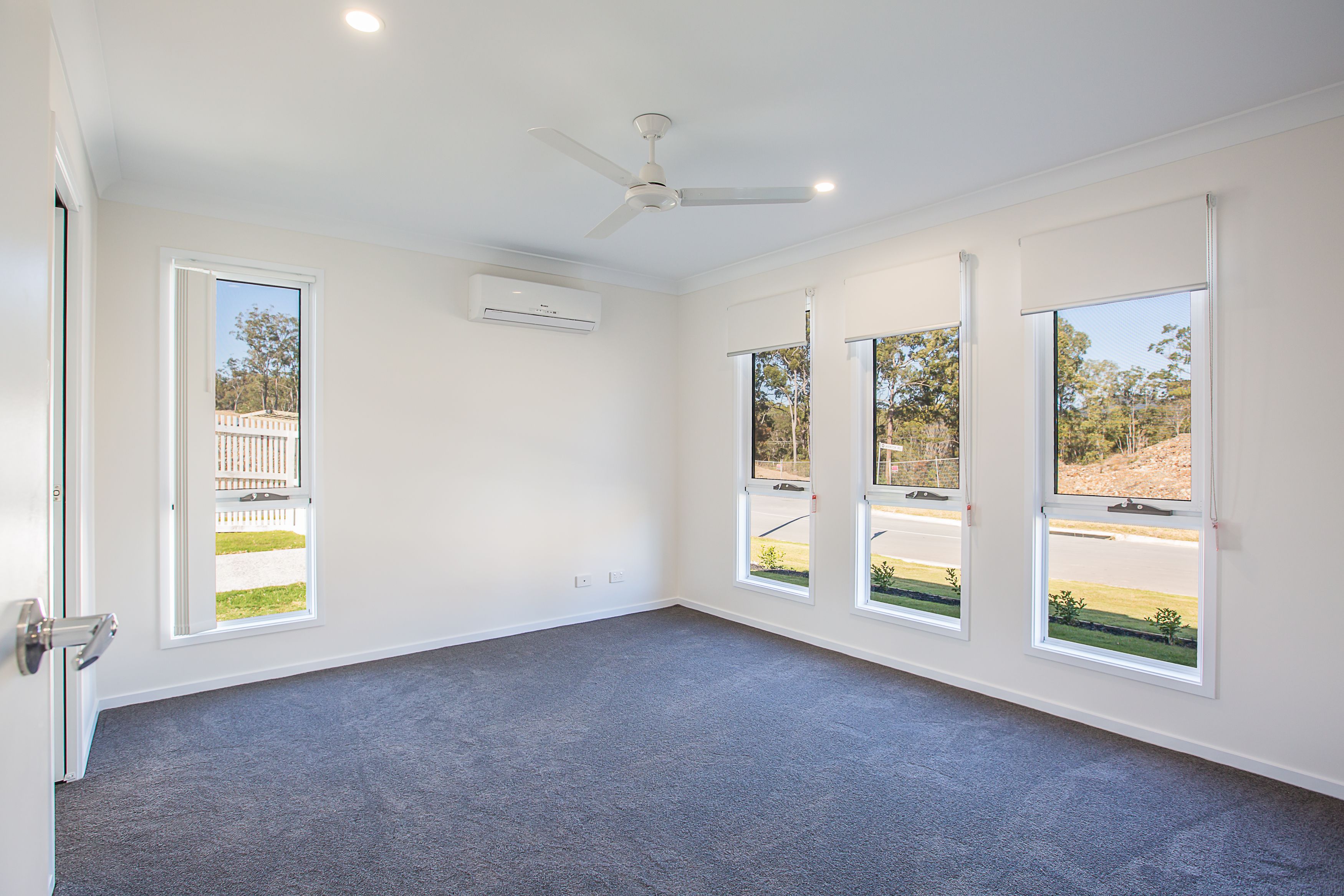 2/1 Barron Court, PIMPAMA, QLD 4209