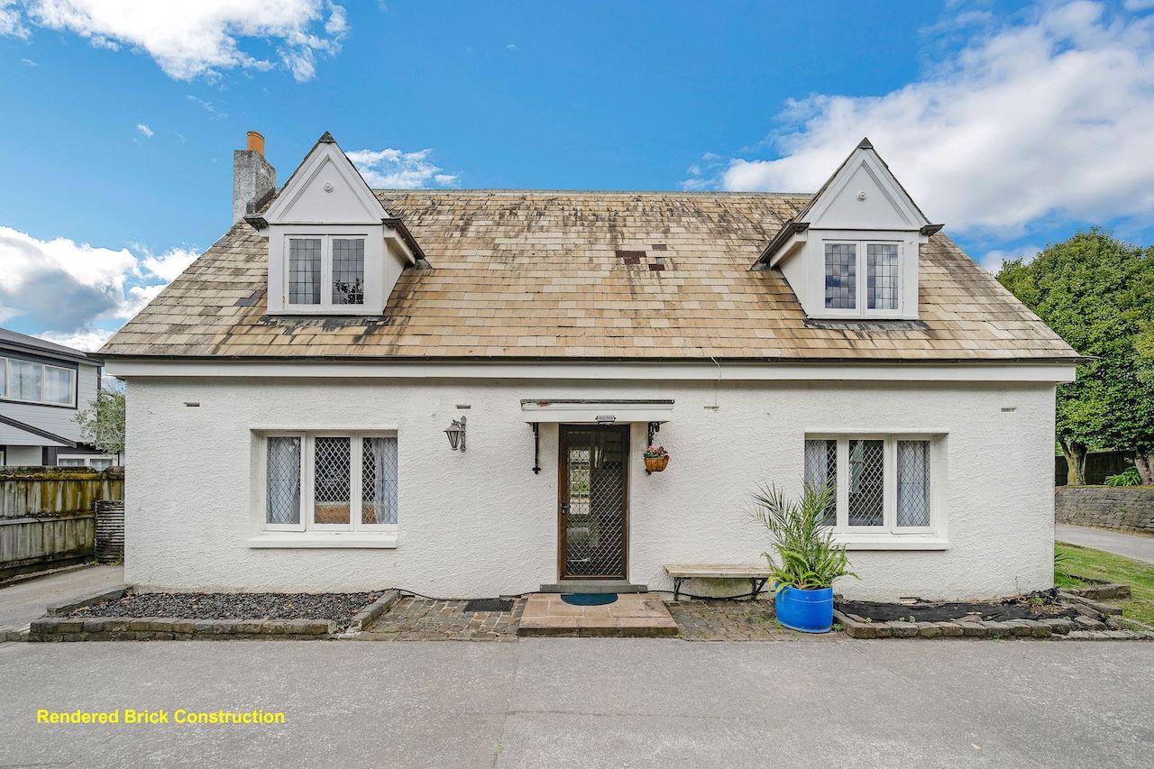 19 Paparoa Road, Cockle Bay, Manukau City