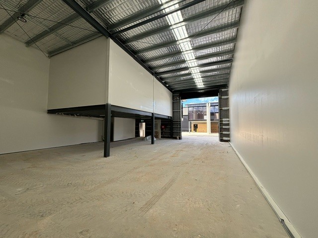 C02/25 Val Reid Crescent, Hume, ACT 2620