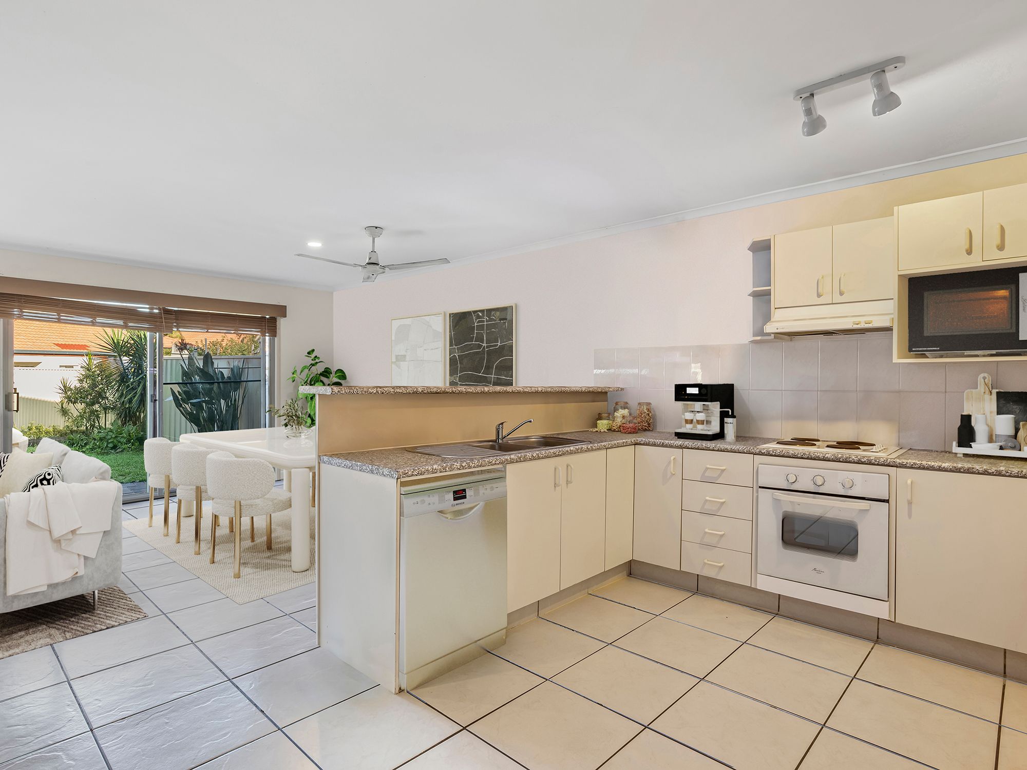 17/17 Yaun Street, Coomera, QLD 4209